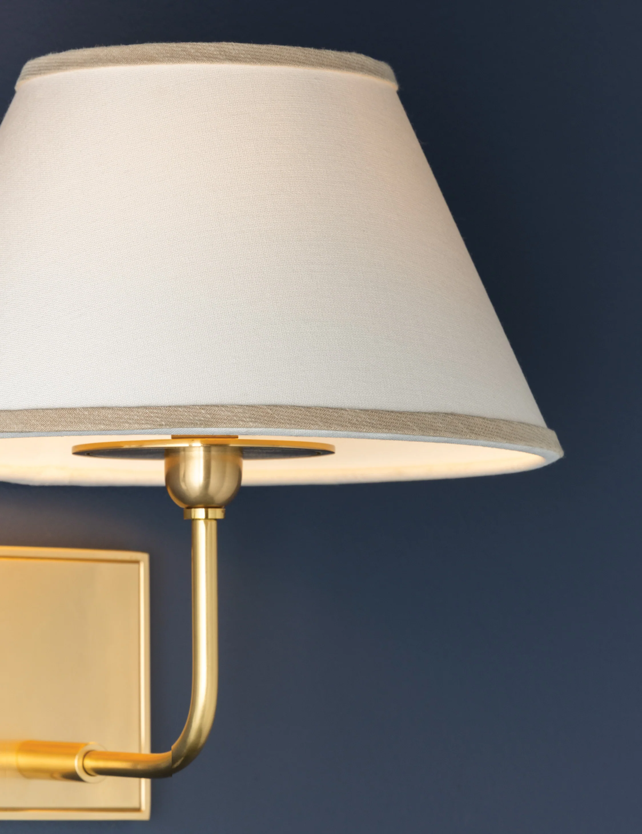 Auffray Sconce - Image 3