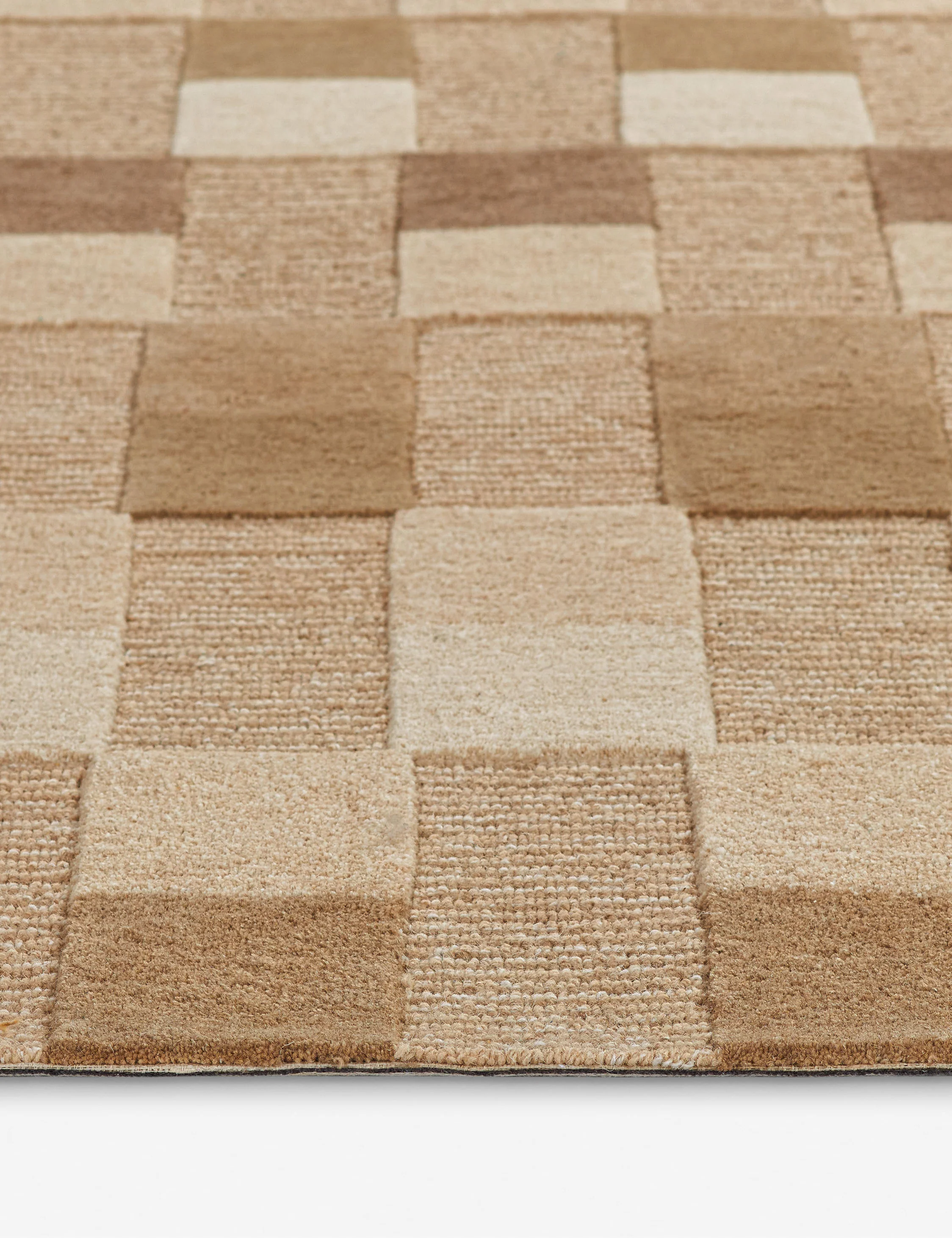 Bana Hand-Tufted Wool Rug - Image 5