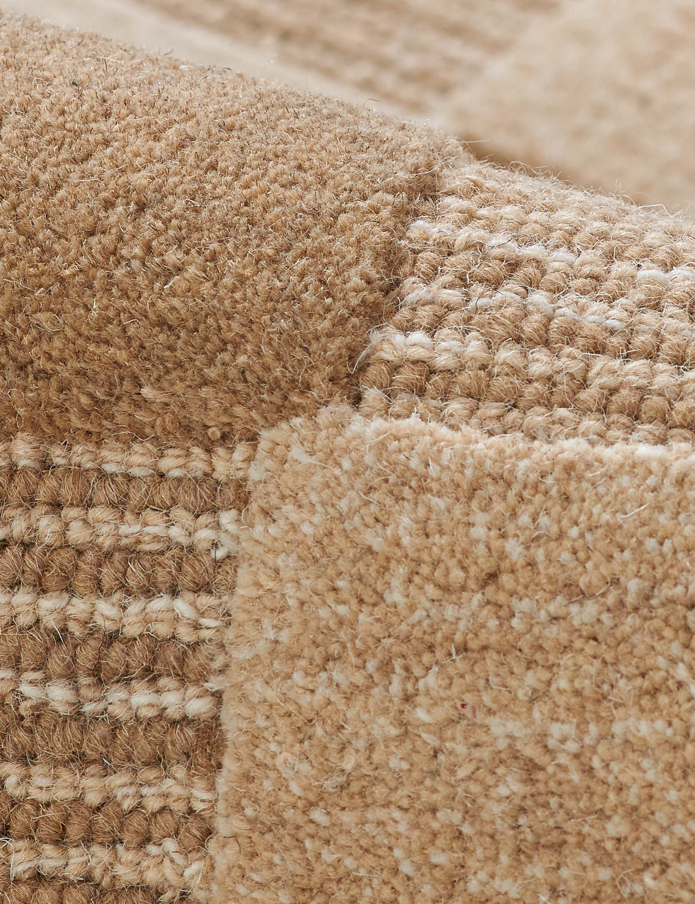 Bana Hand-Tufted Wool Rug - Image 8