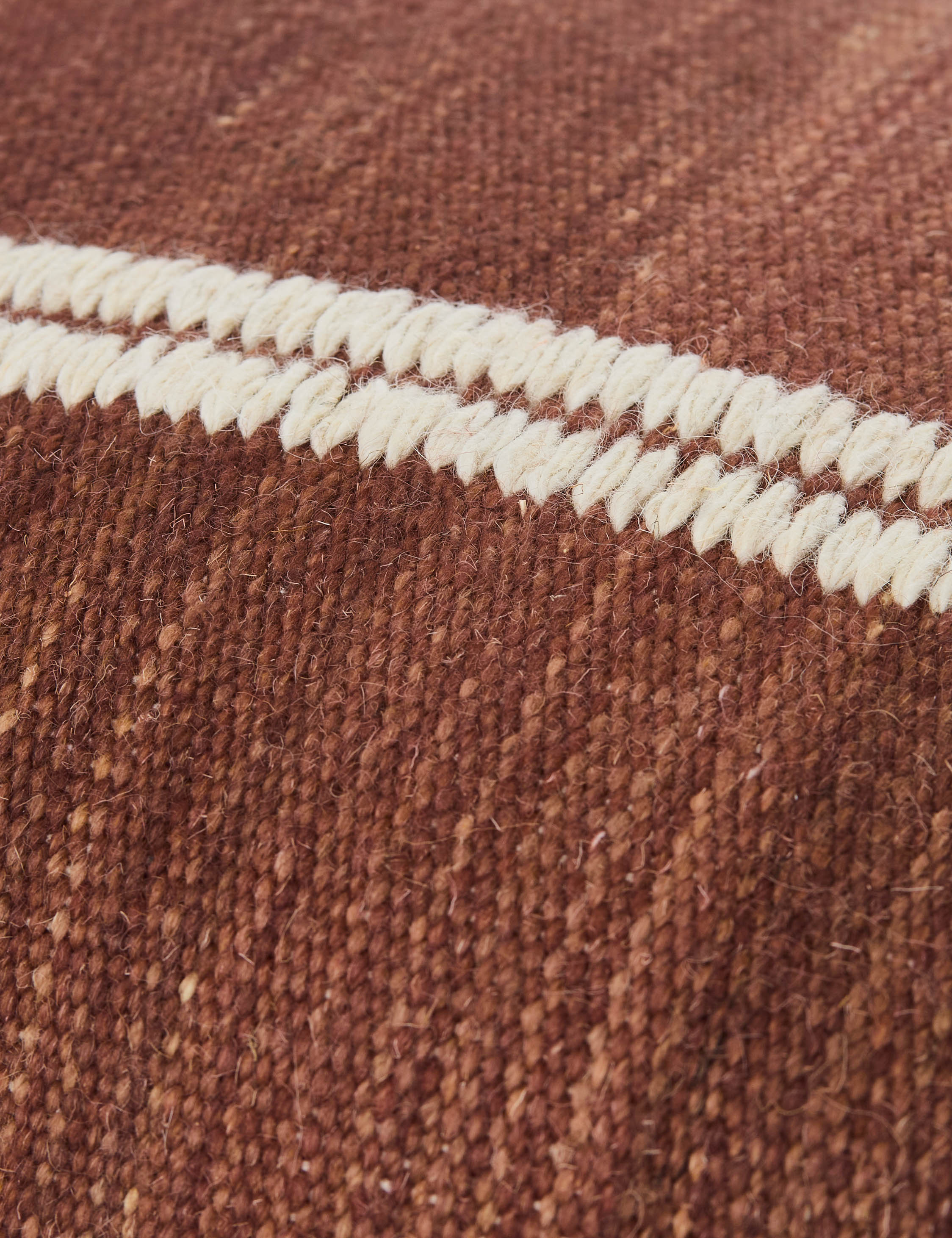 Berriz Pillow - Image 9