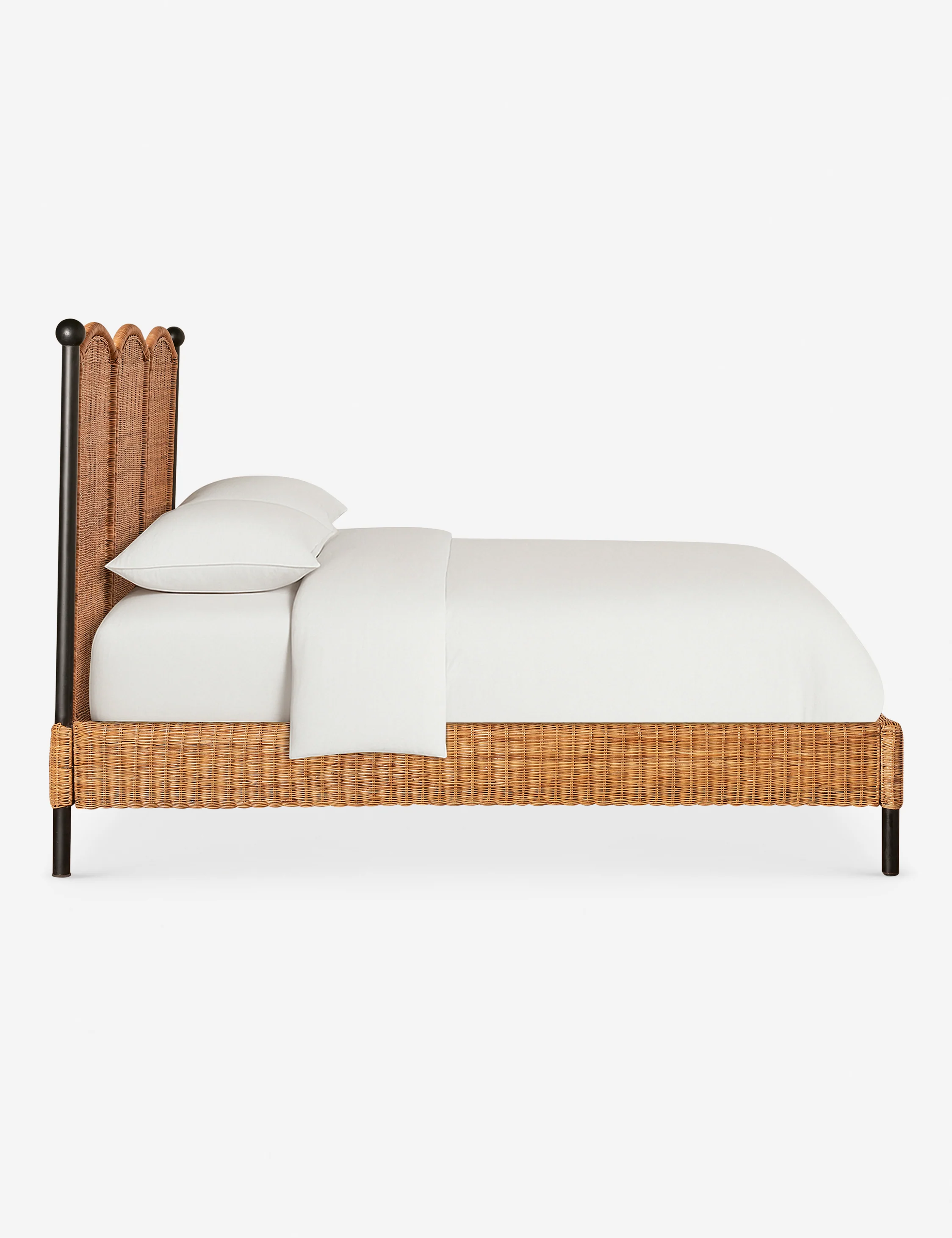 Bonnet Platform Bed - Image 9
