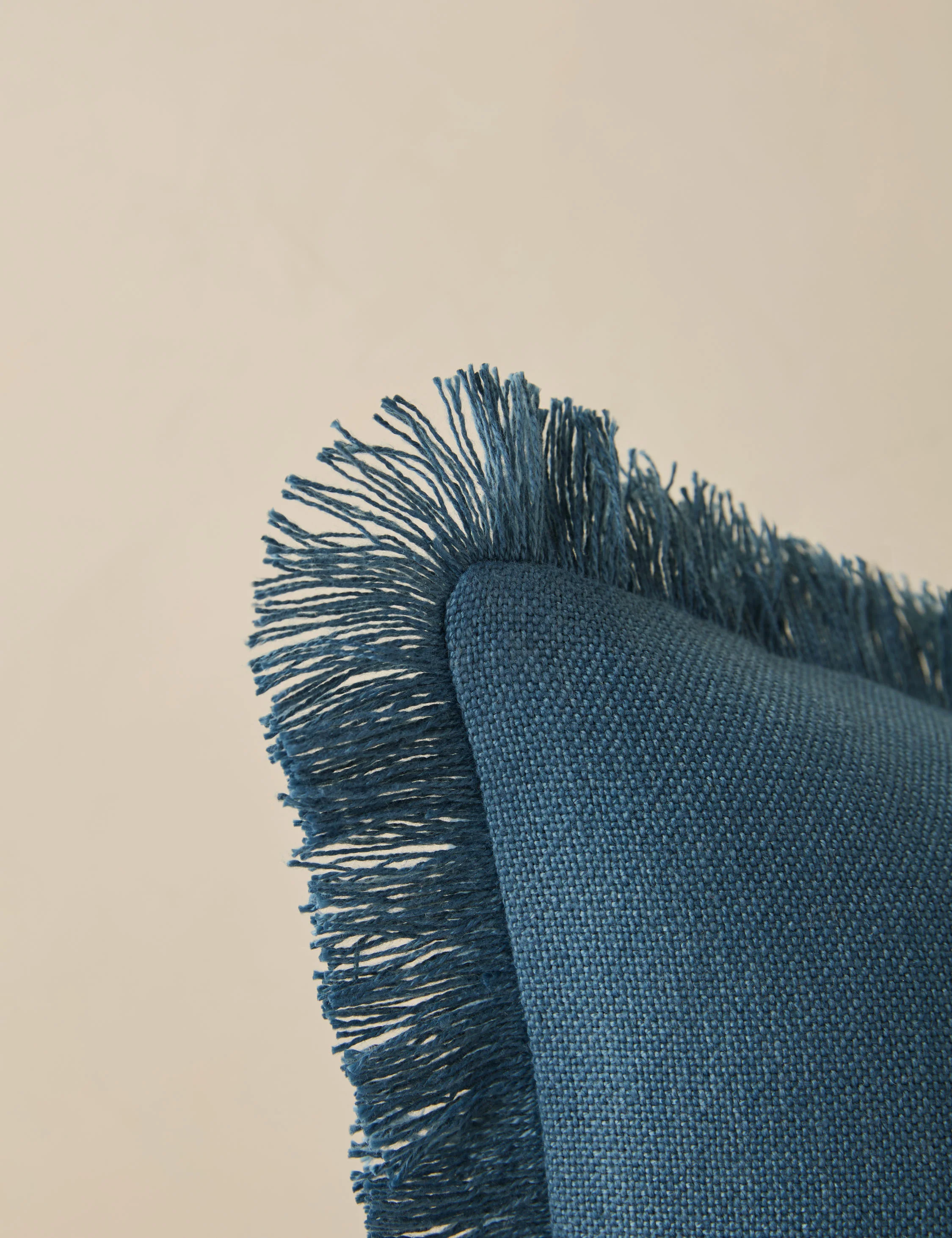 Bosmont Indoor / Outdoor Pillow - Image 9