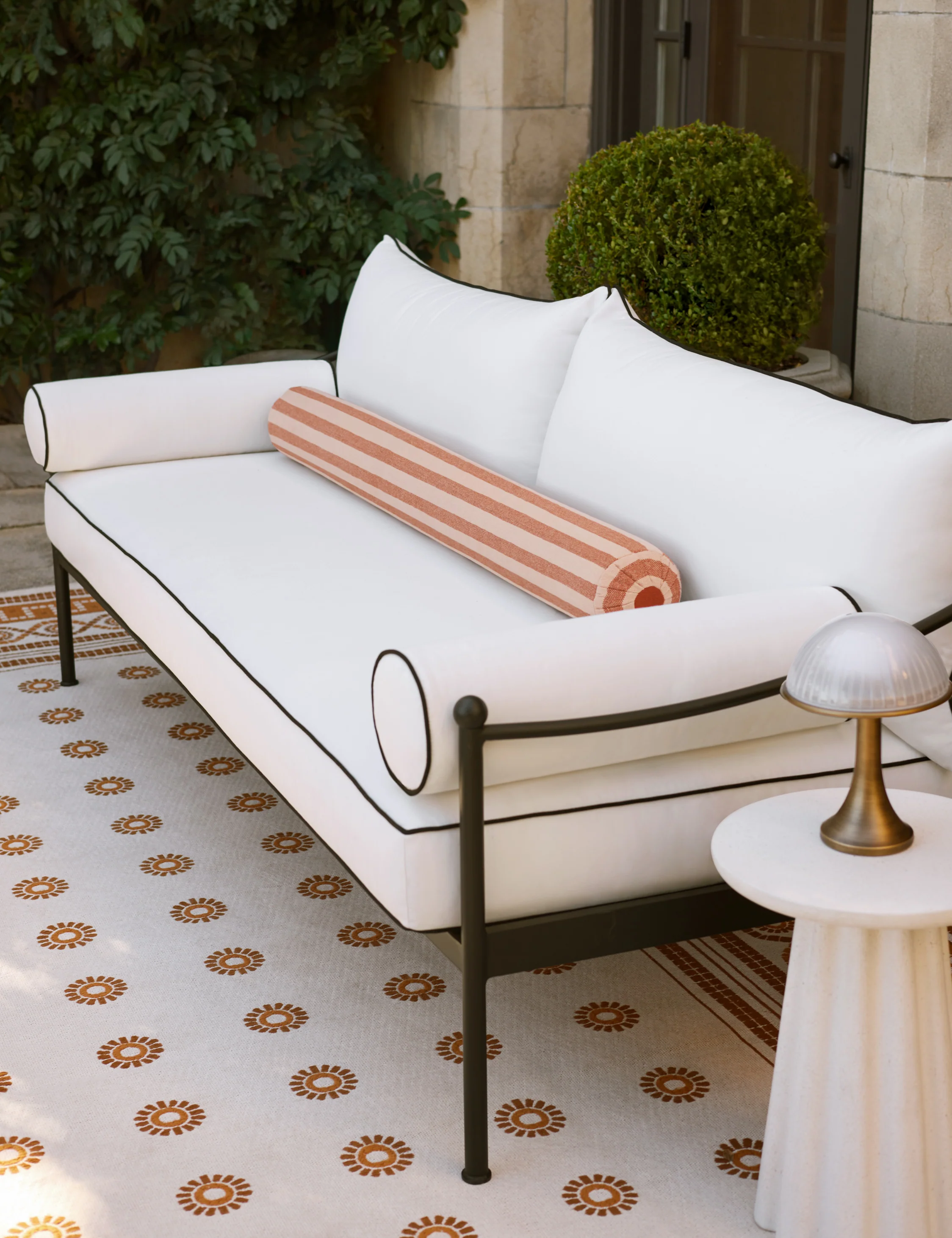 Cambridge Indoor / Outdoor Rug - Image 9