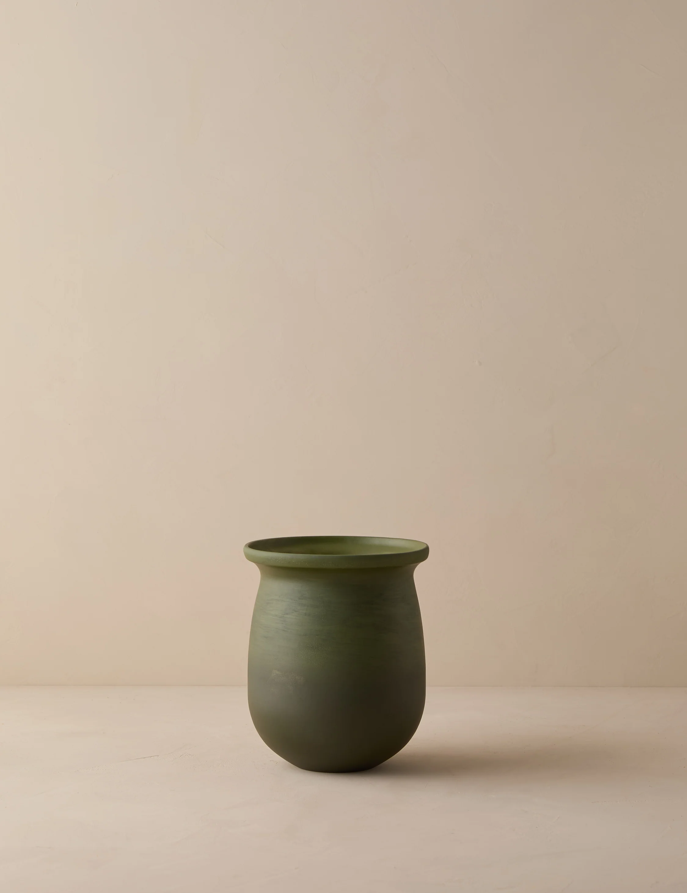 Campden Vase by Heidi Caillier - Image 4