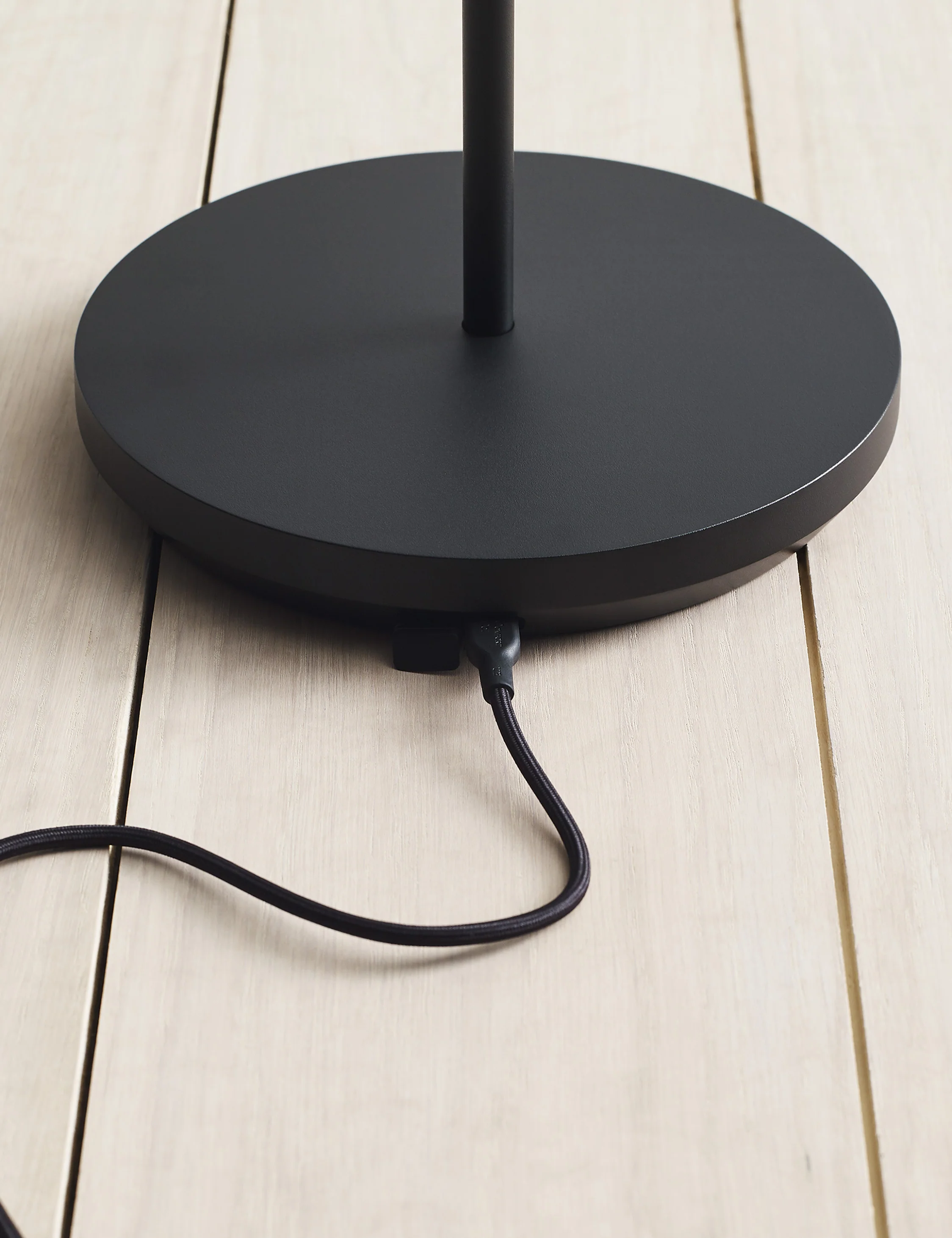 Carla Cordless Floor Lamp - Image 6