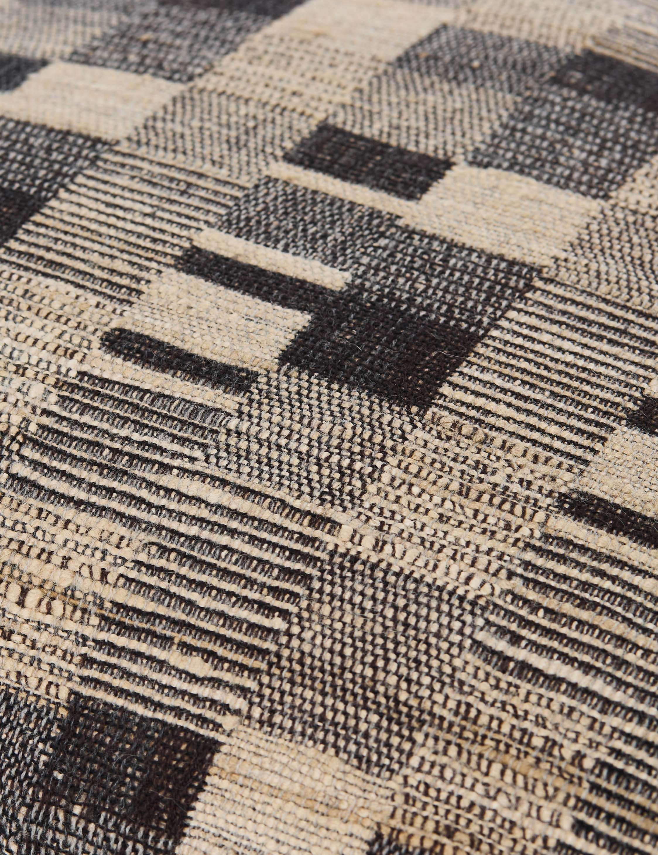Carola Pillow - Image 4