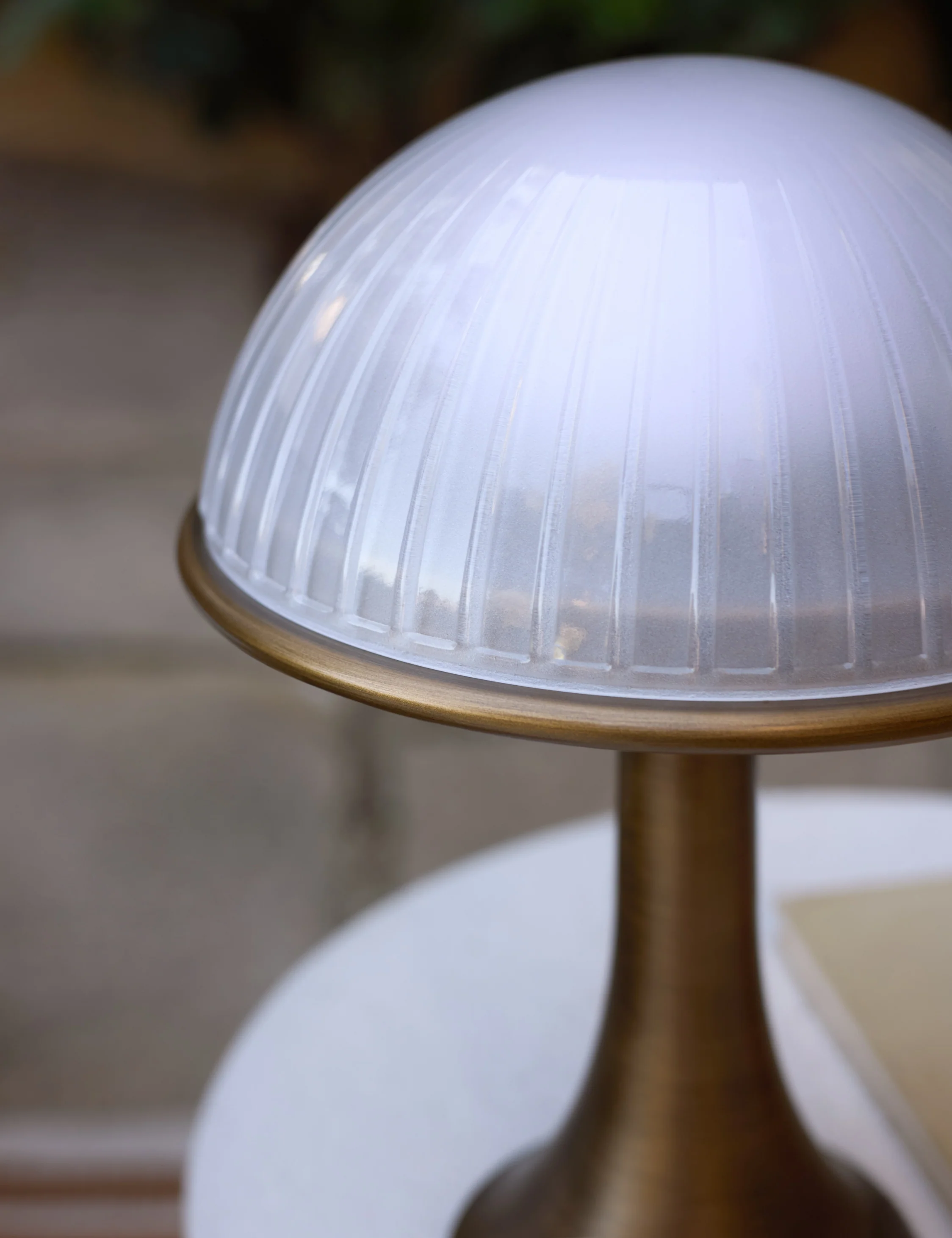 Chamblin Outdoor Cordless Table Lamp - Image 4