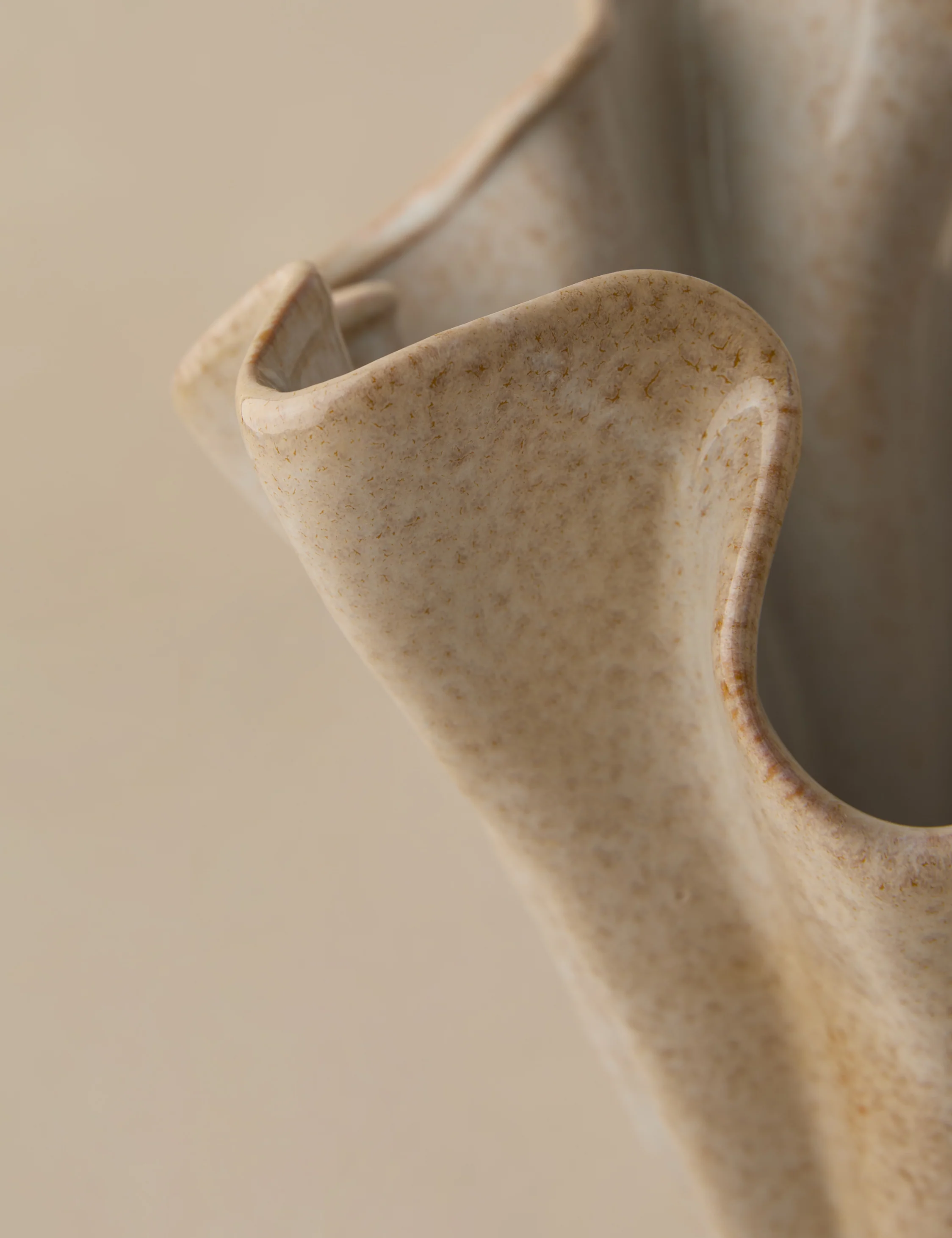 Darcia Vase - Image 15