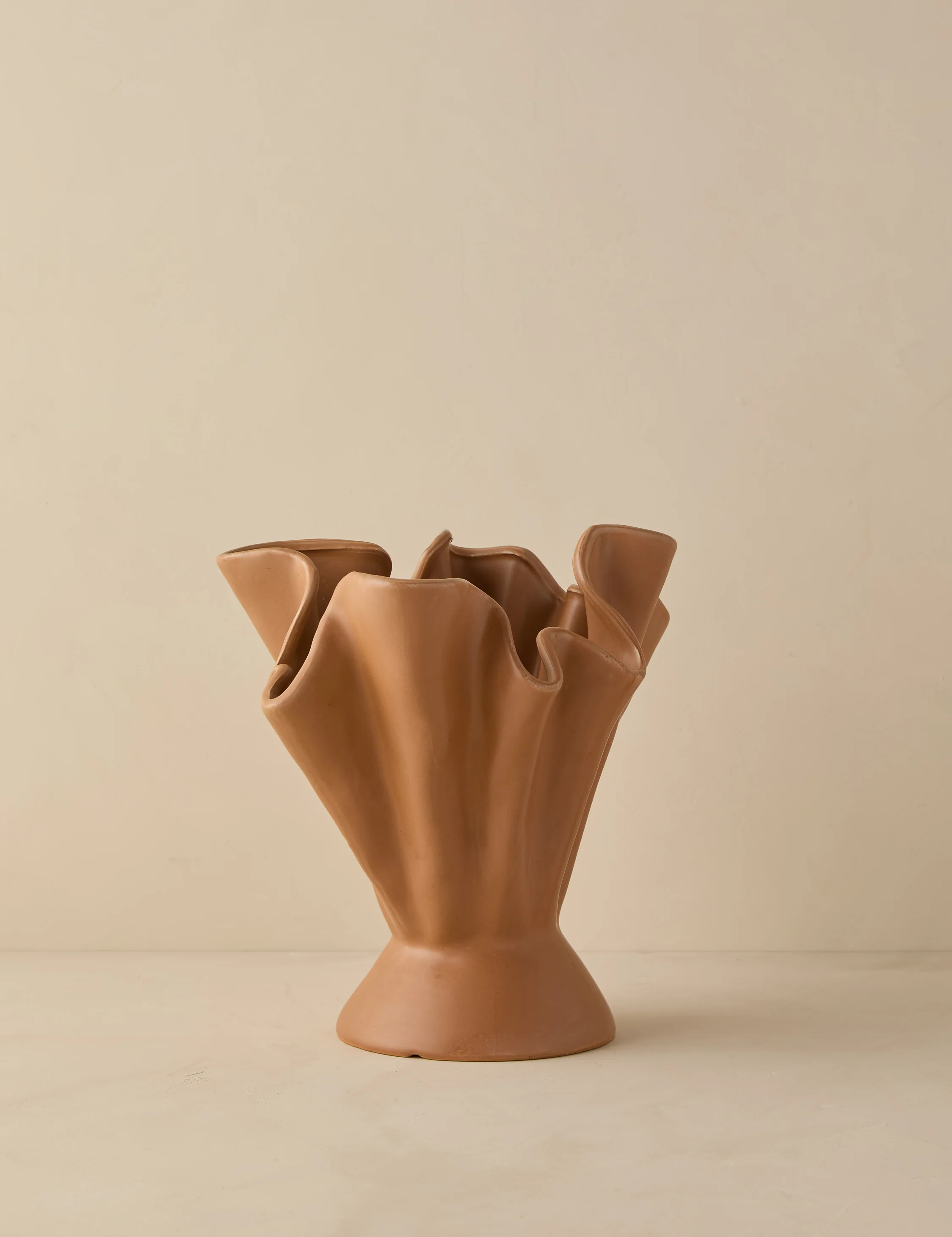 Darcia Vase - Image 20