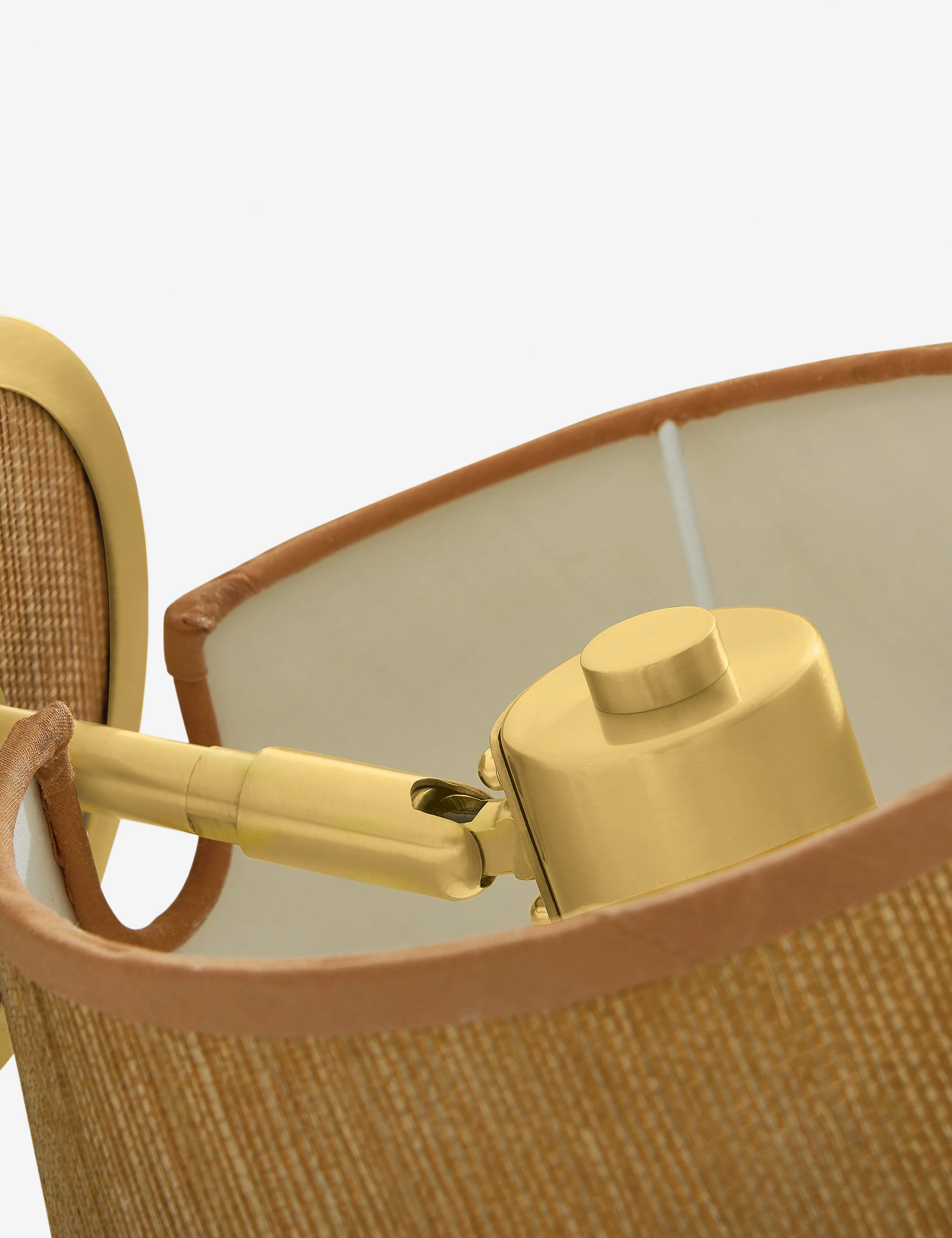 Dardenne Sconce - Image 4