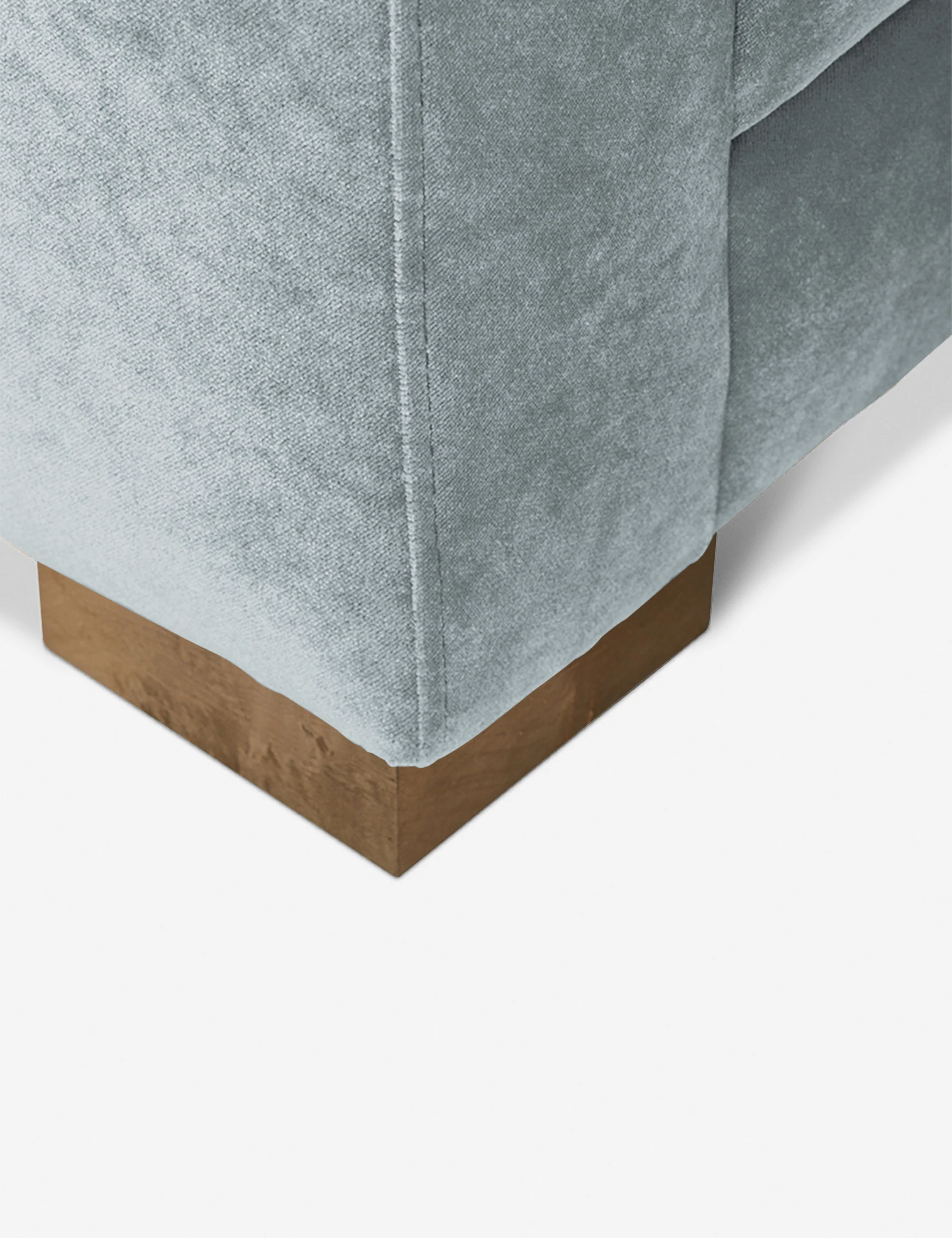 Elvie Chaise - Image 16