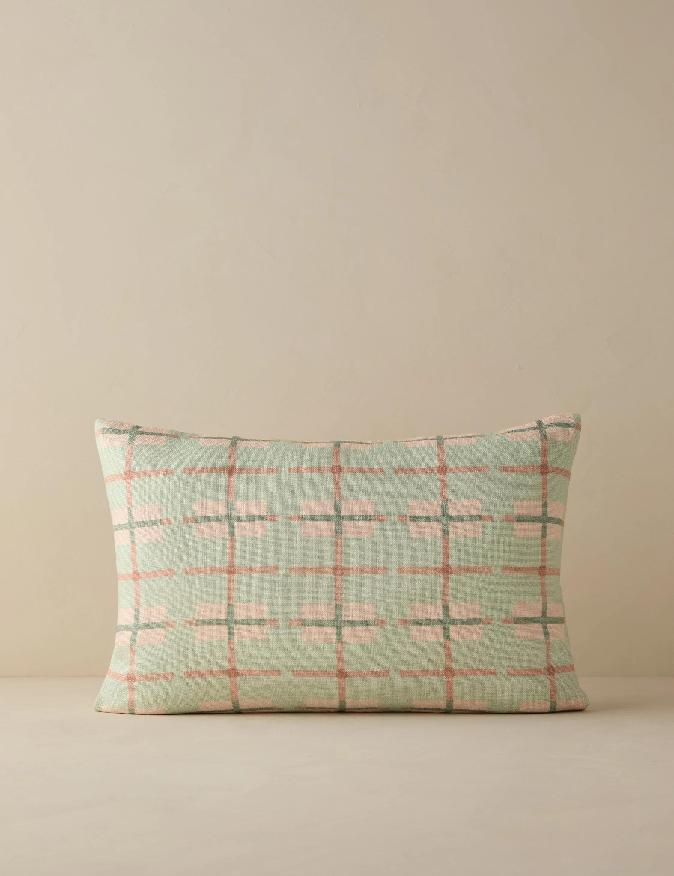 Esmark Linen Pillow - Image 8