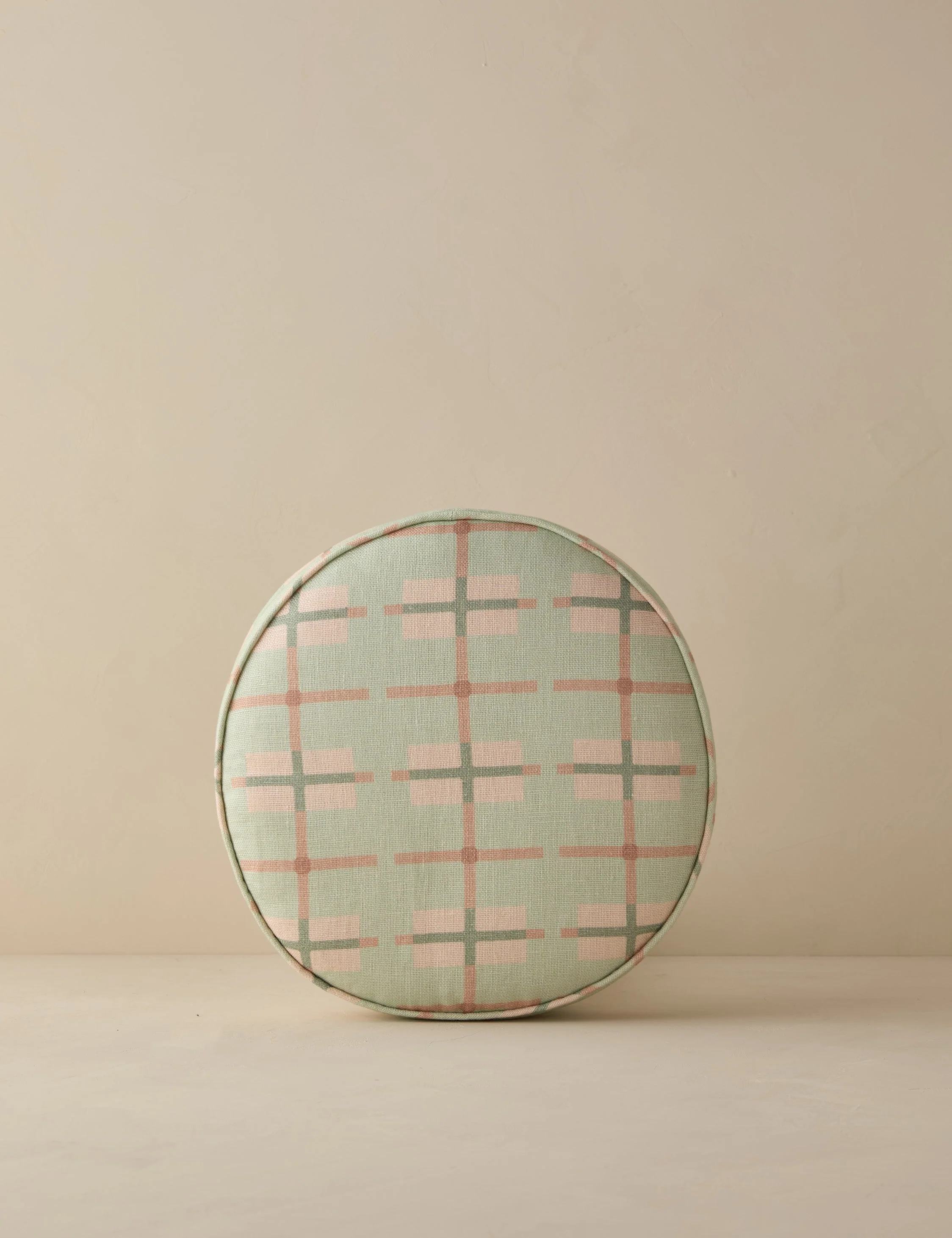 Esmark Linen Pillow - Image 9