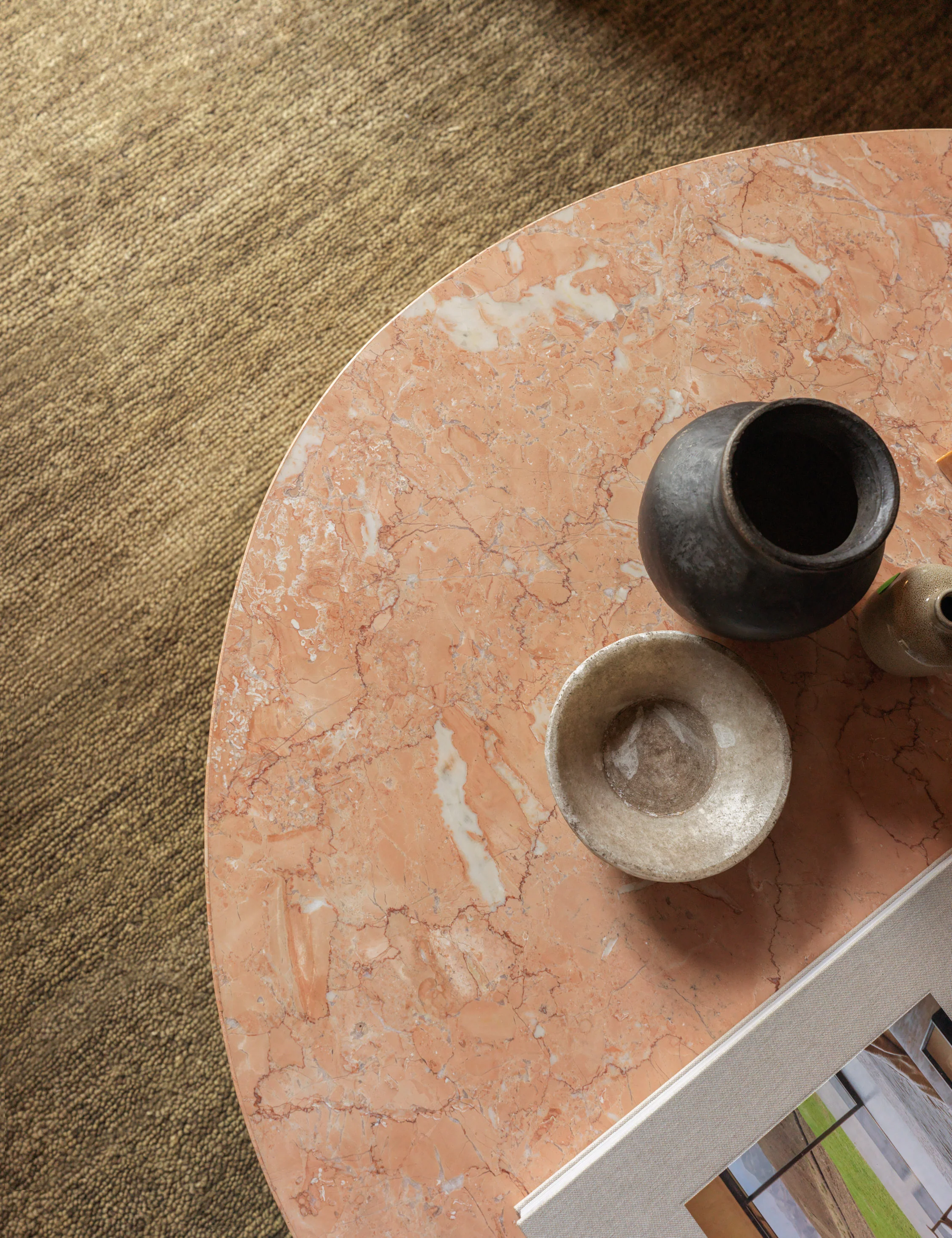 Faas Round Marble Coffee Table - Image 4