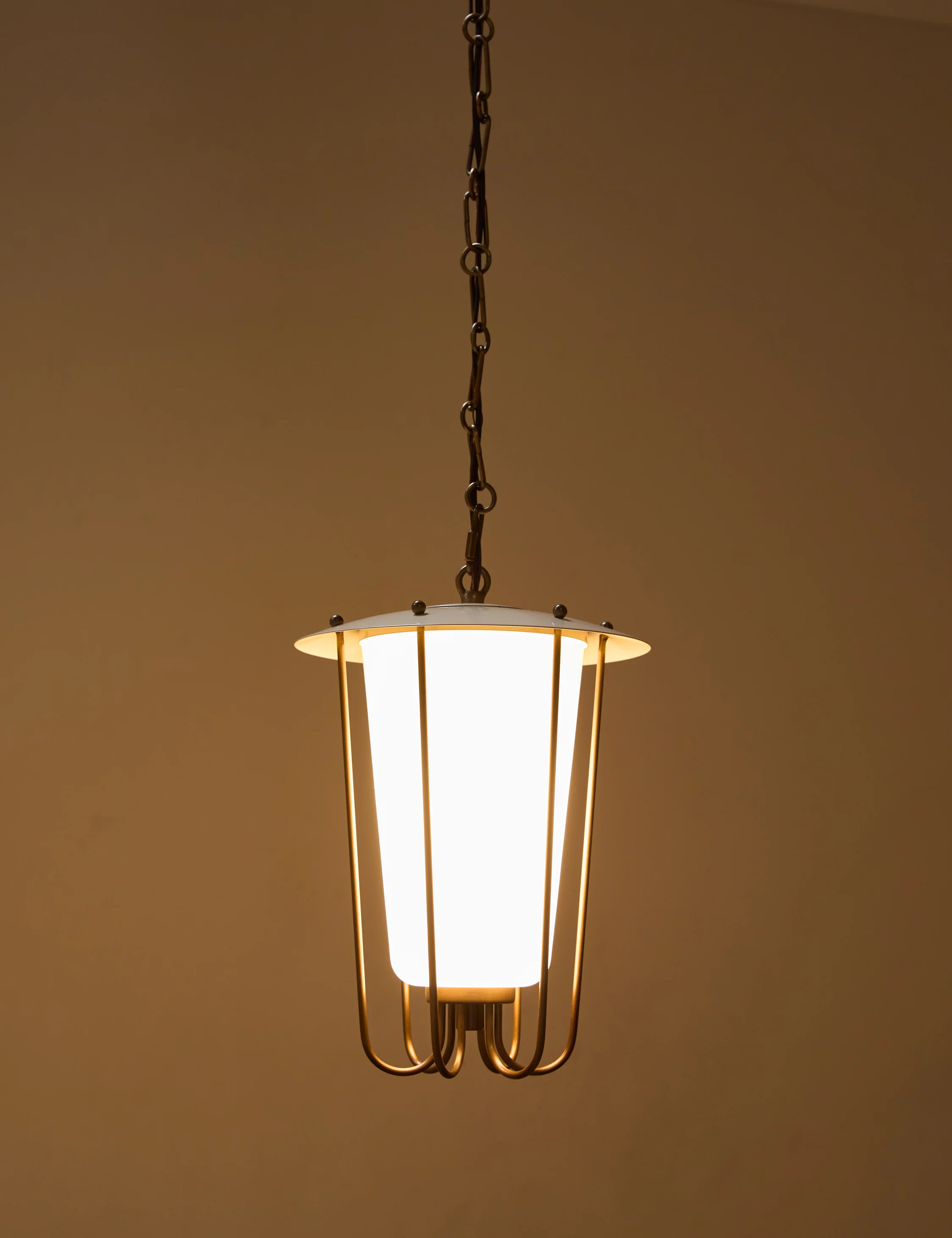 Frederick Pendant Light by Heidi Caillier - Image 3