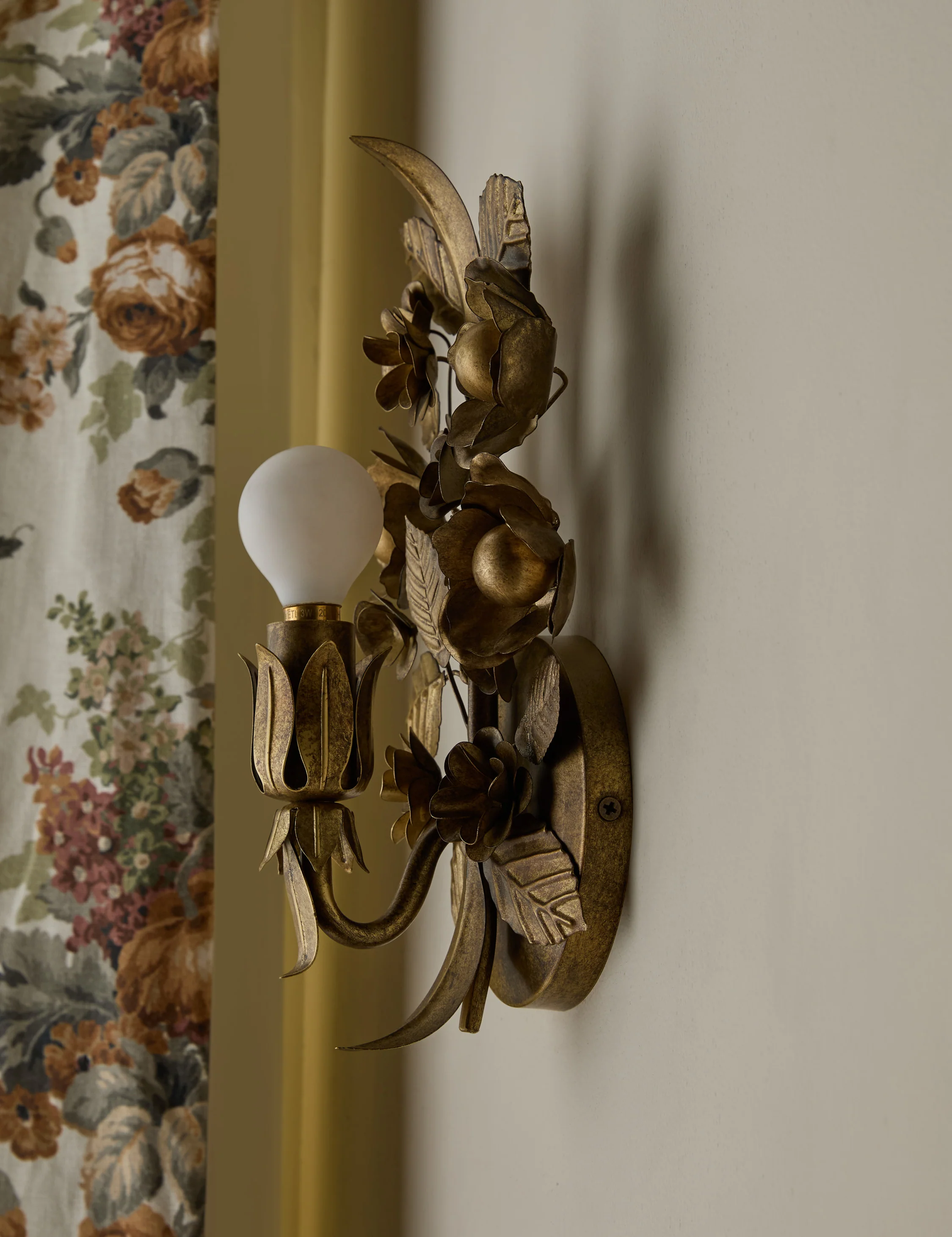 Garda Sconce by Heidi Caillier - Image 4