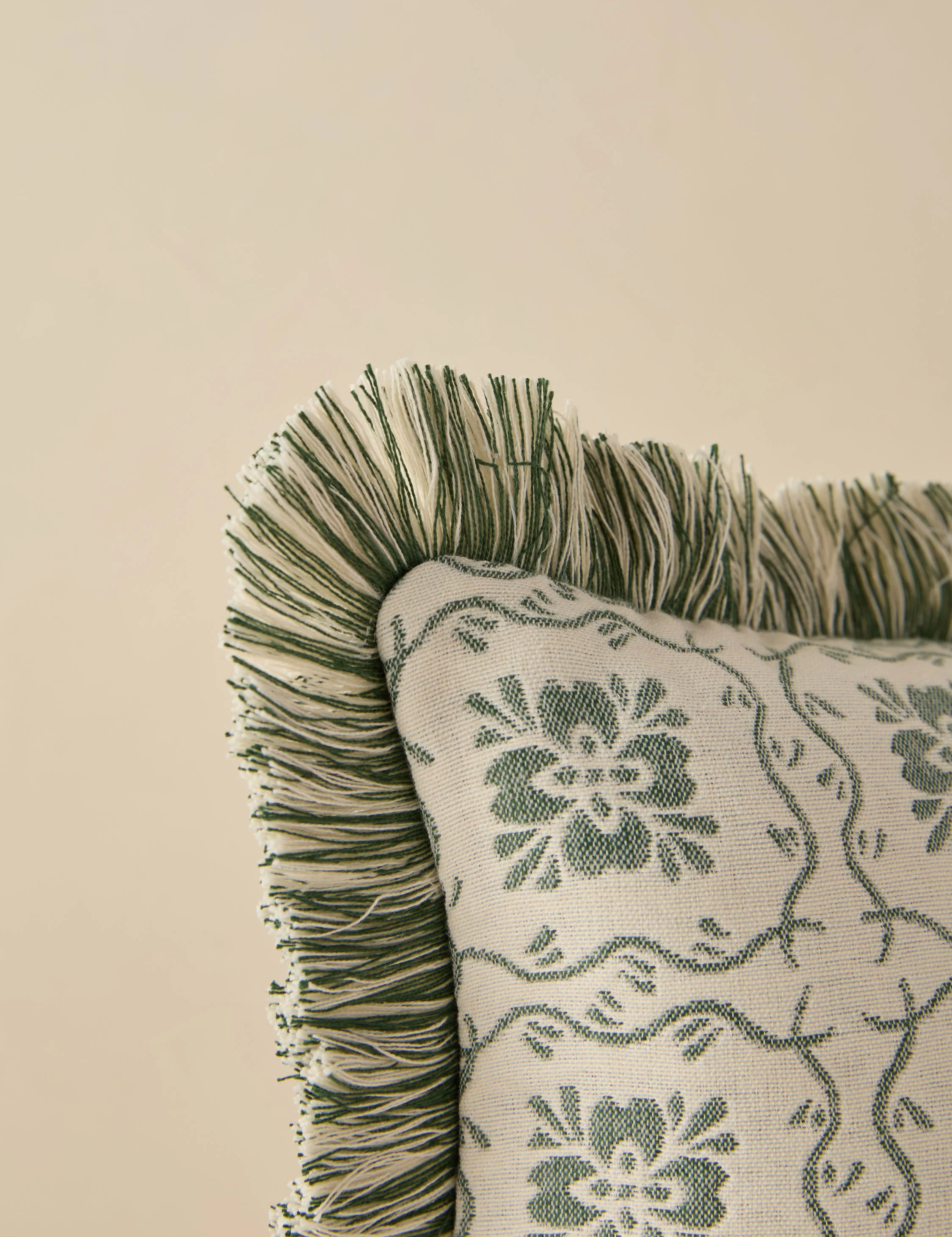 Halstead Indoor / Outdoor Pillow - Image 9