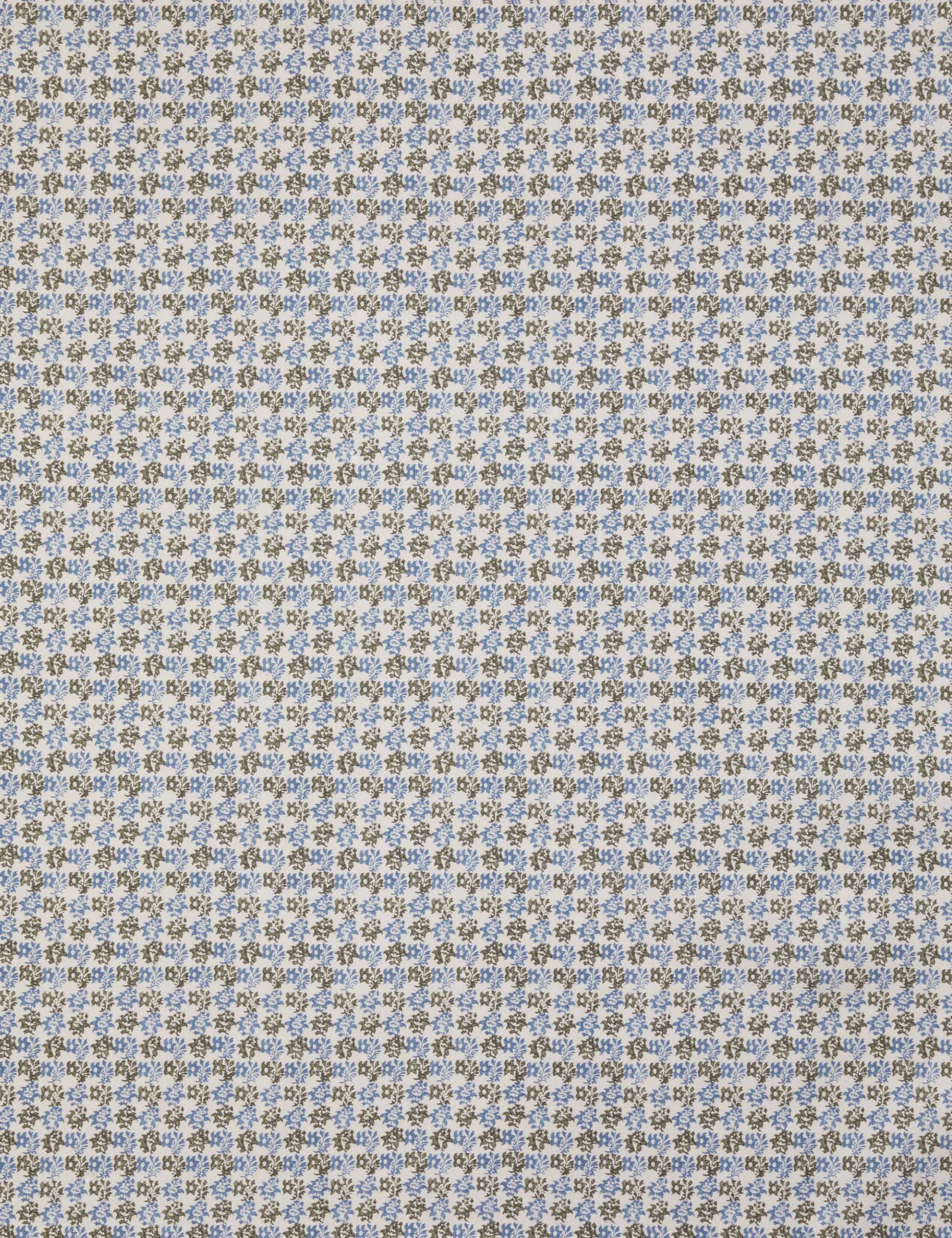 Haris Linen Roman Shade by Heidi Caillier - Image 6
