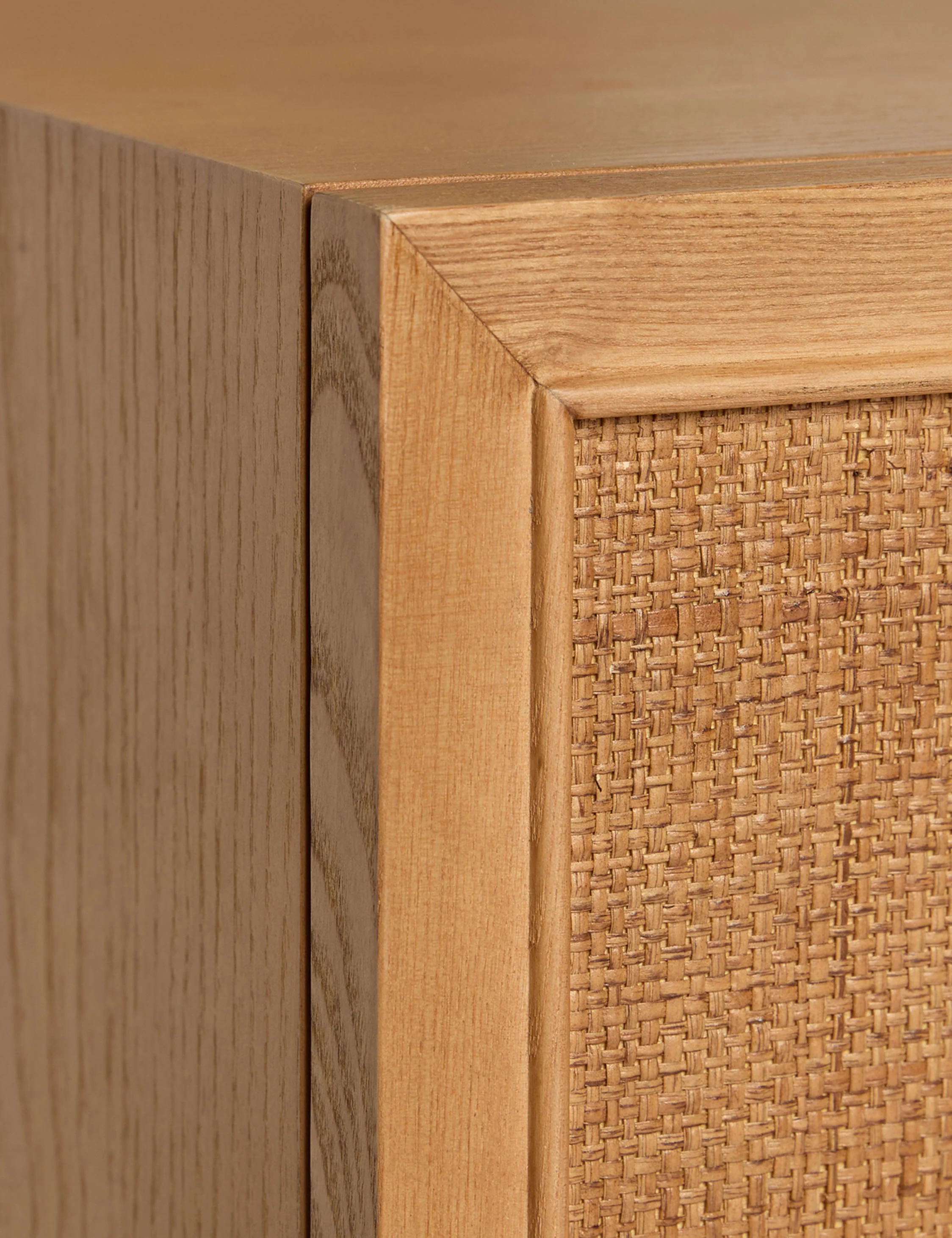 Holston 6-Drawer Dresser - Image 7