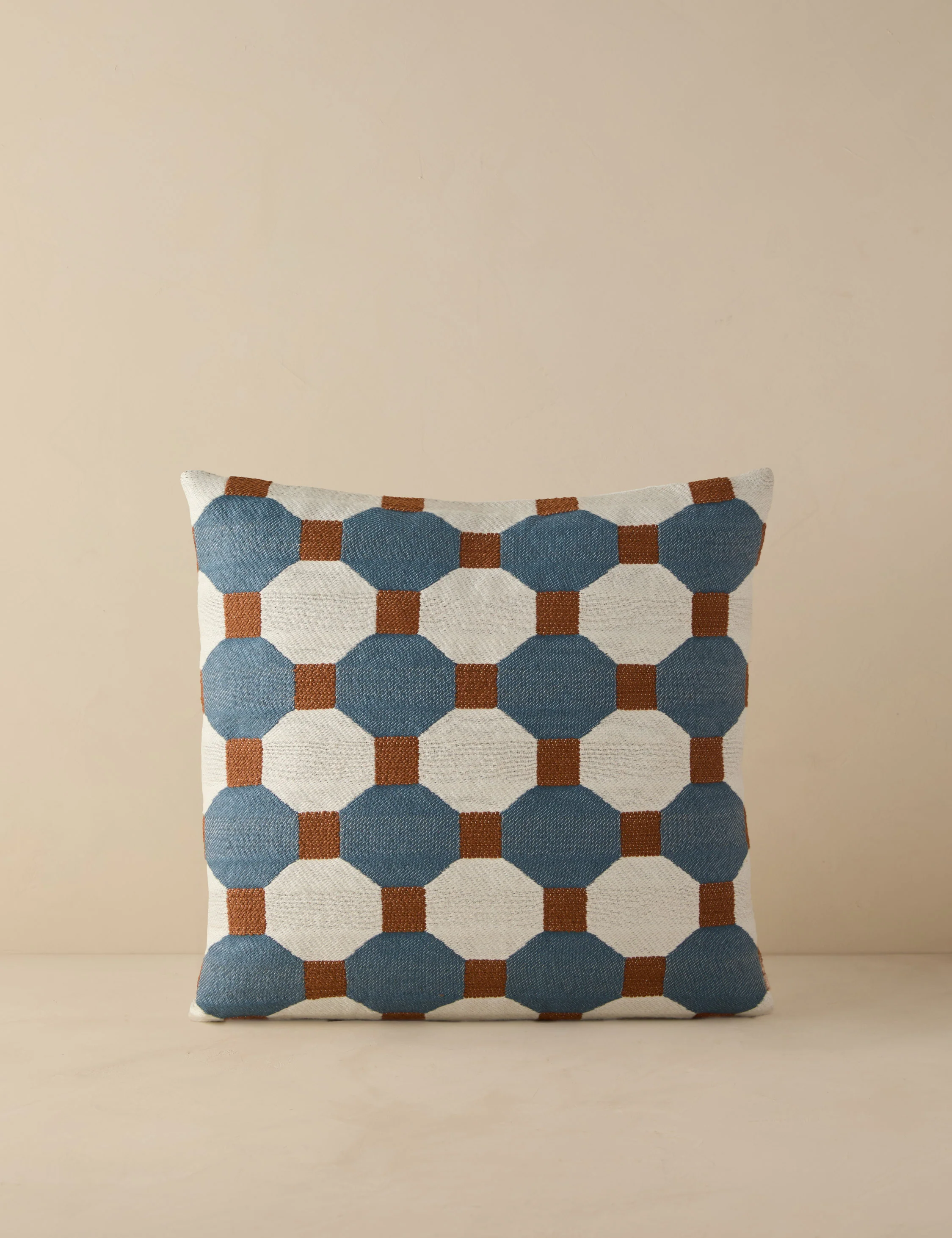 Jessa Indoor / Outdoor Pillow - Image 9