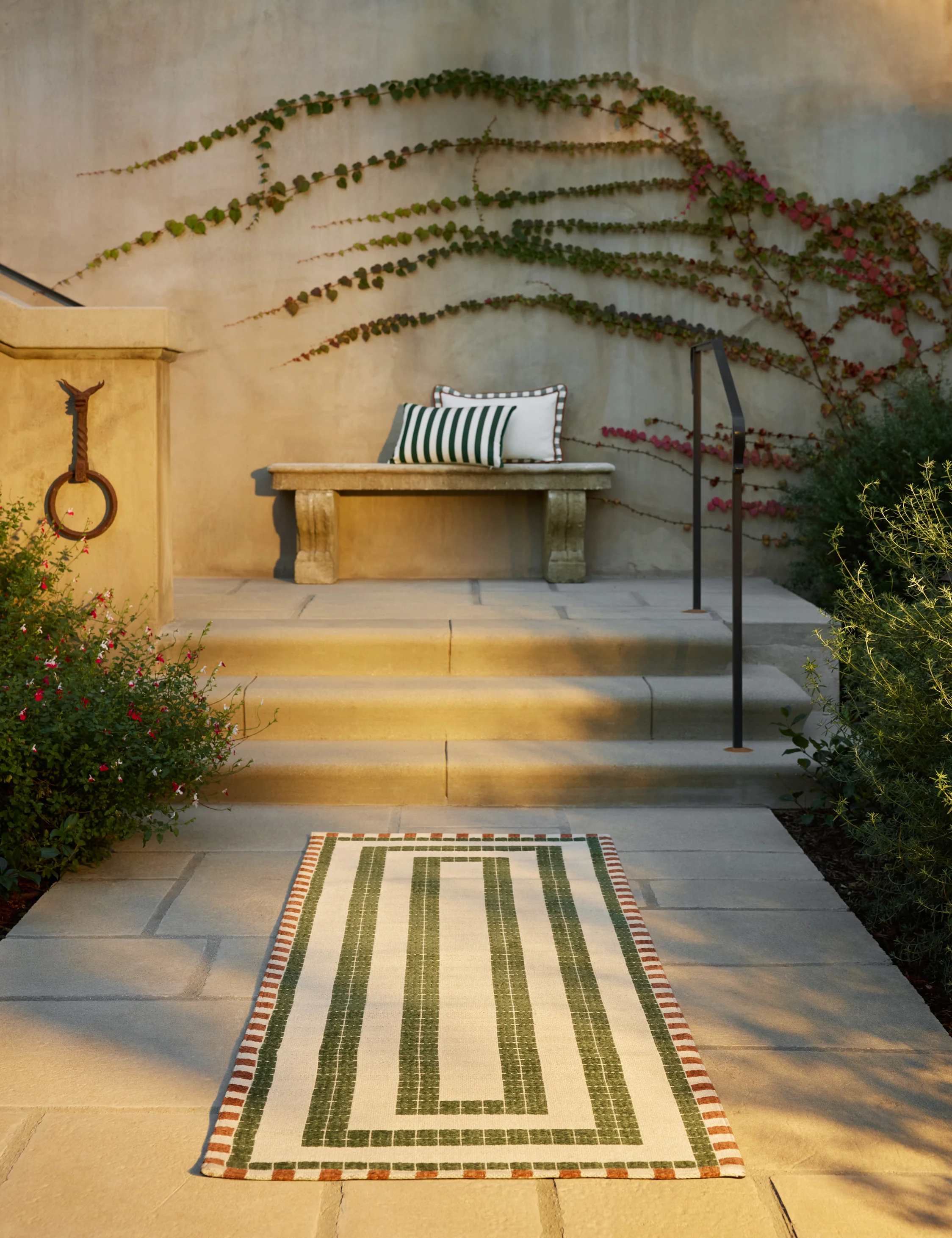 Kirst Indoor / Outdoor Rug - Image 4