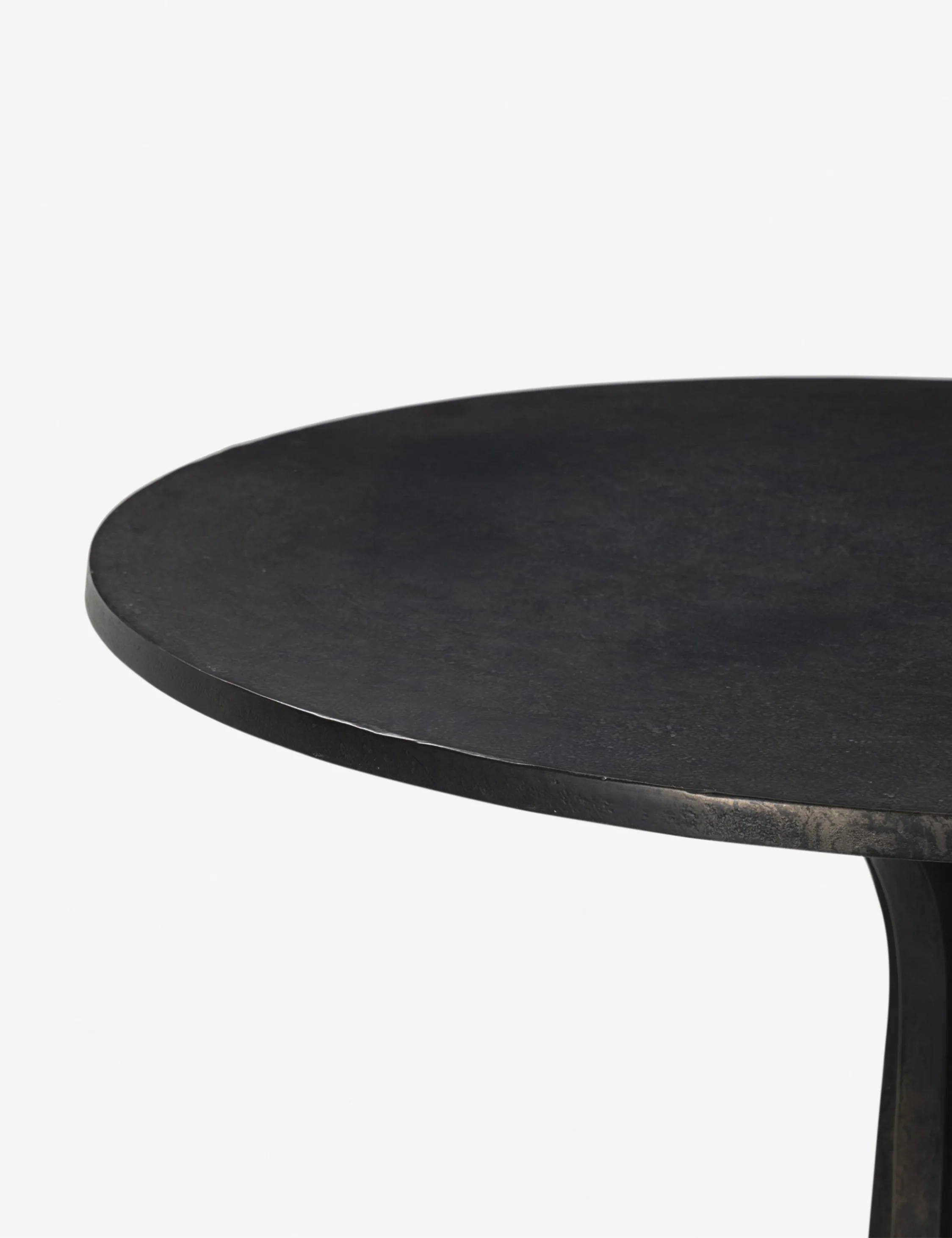 Lacasa Outdoor Round Dining Table - Image 4