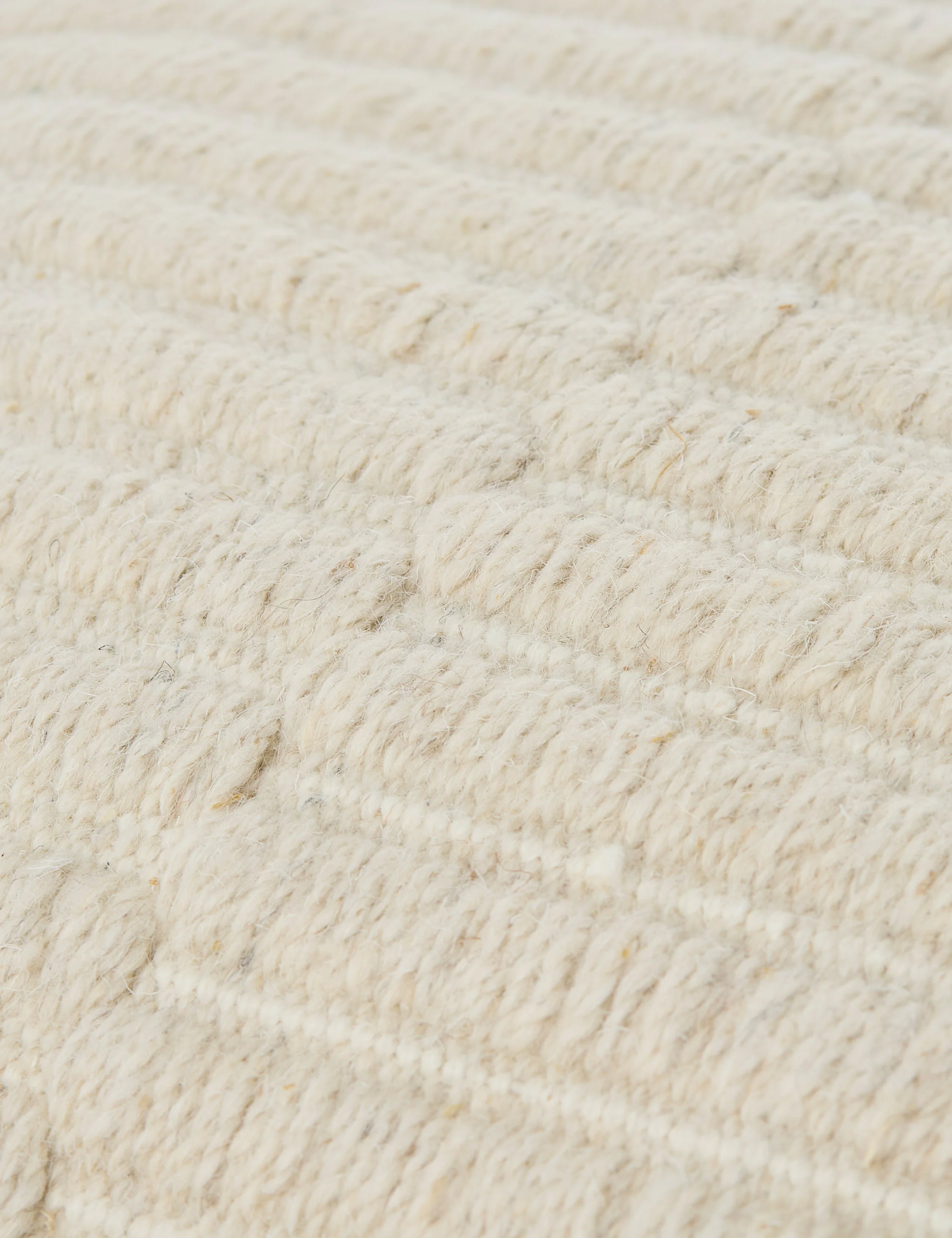 Mendia Pillow - Image 10