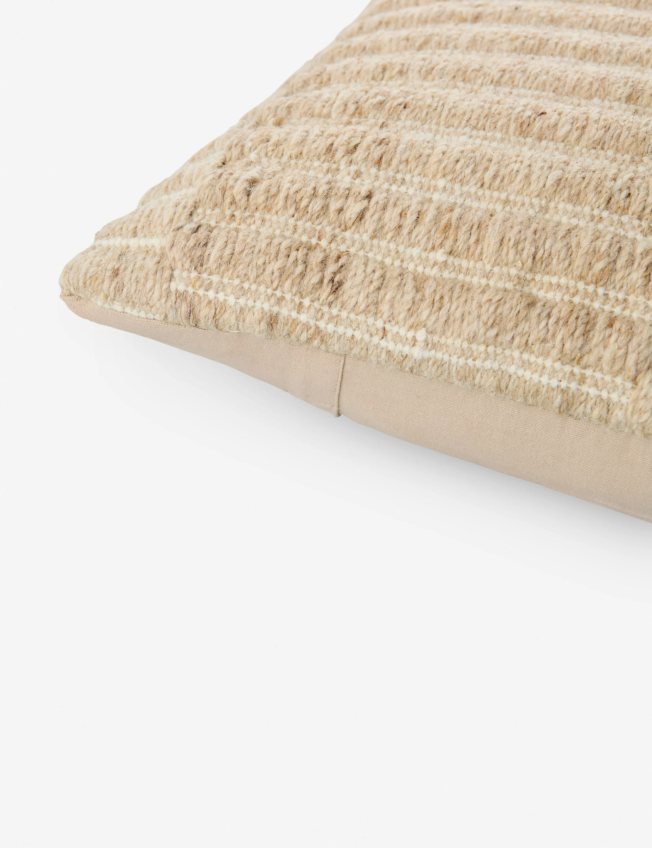 Mendia Pillow - Image 4