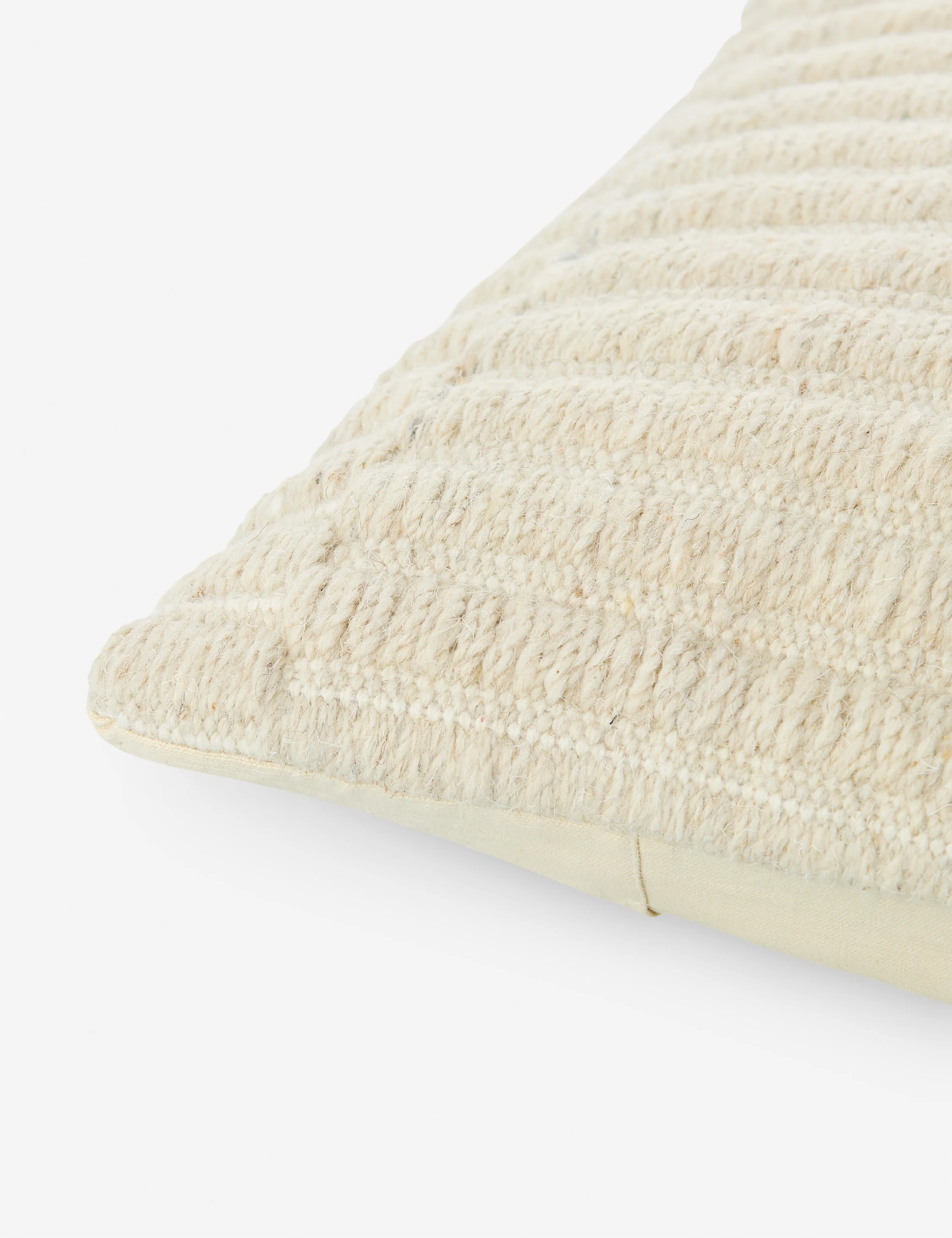 Mendia Pillow - Image 9