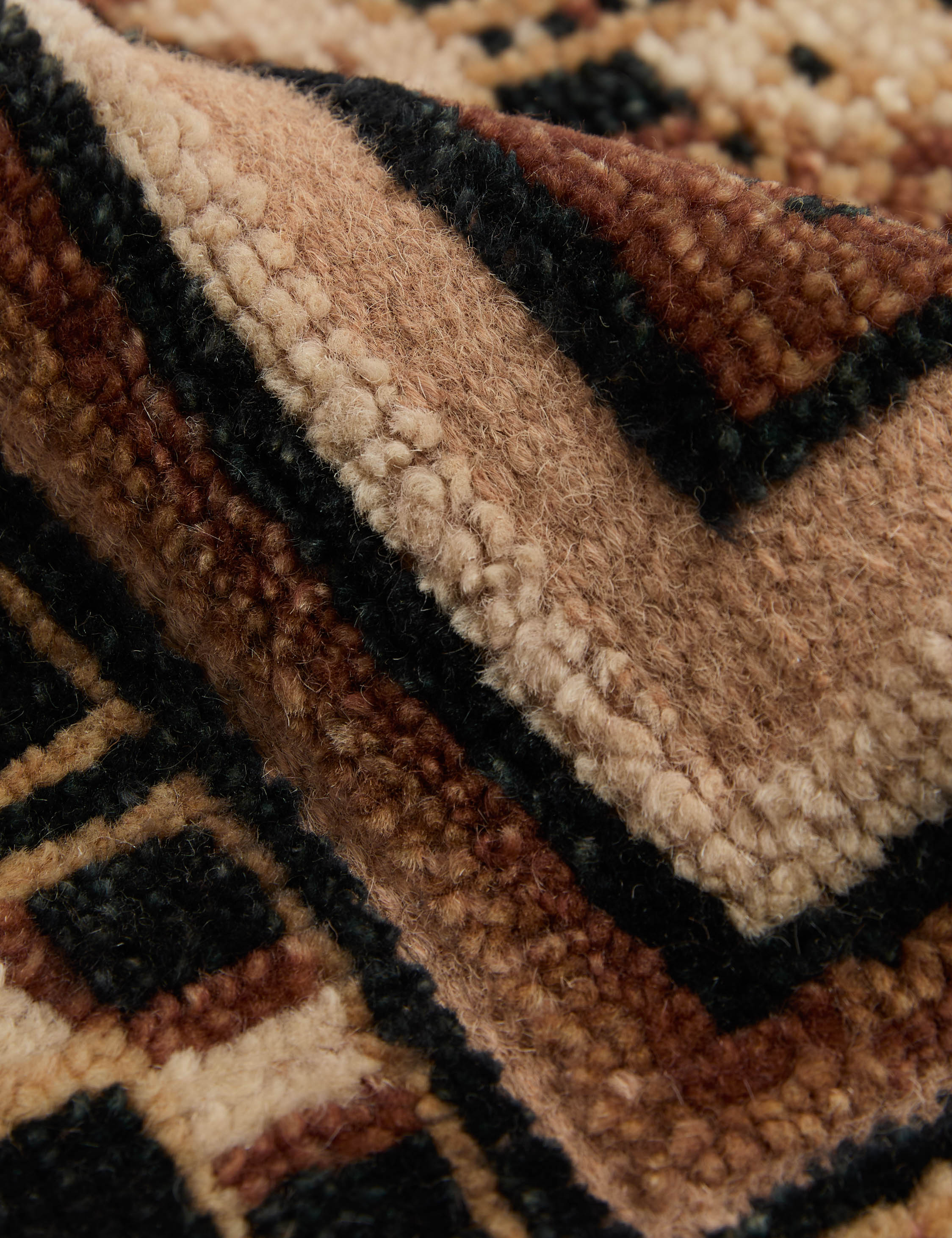 Ovidi Hand-Knotted Wool Rug - Image 10