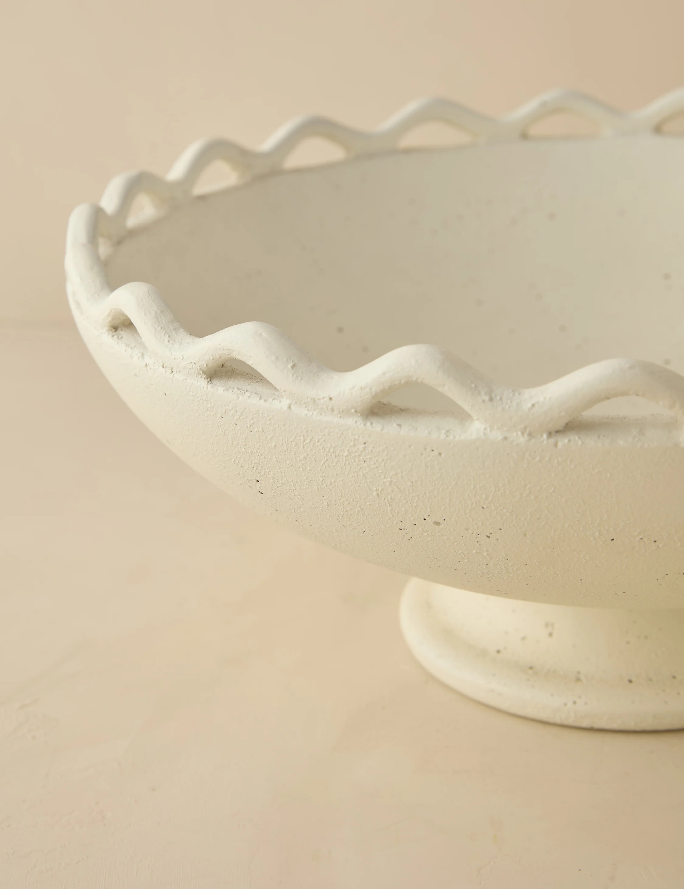 Pedrosa Indoor / Outdoor Centerpiece Bowl - Image 5
