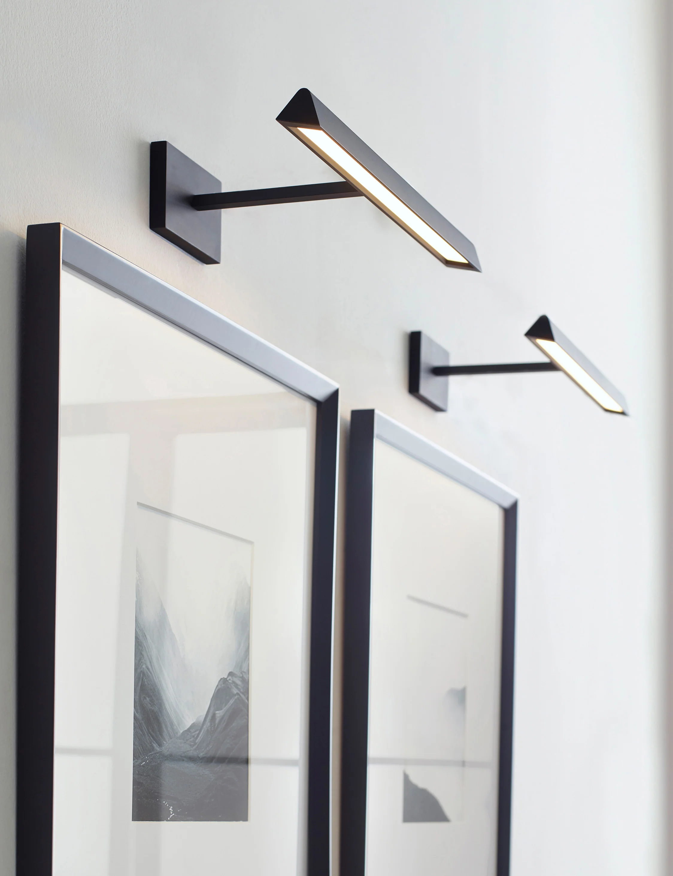 Pemberton Picture Light - Image 12