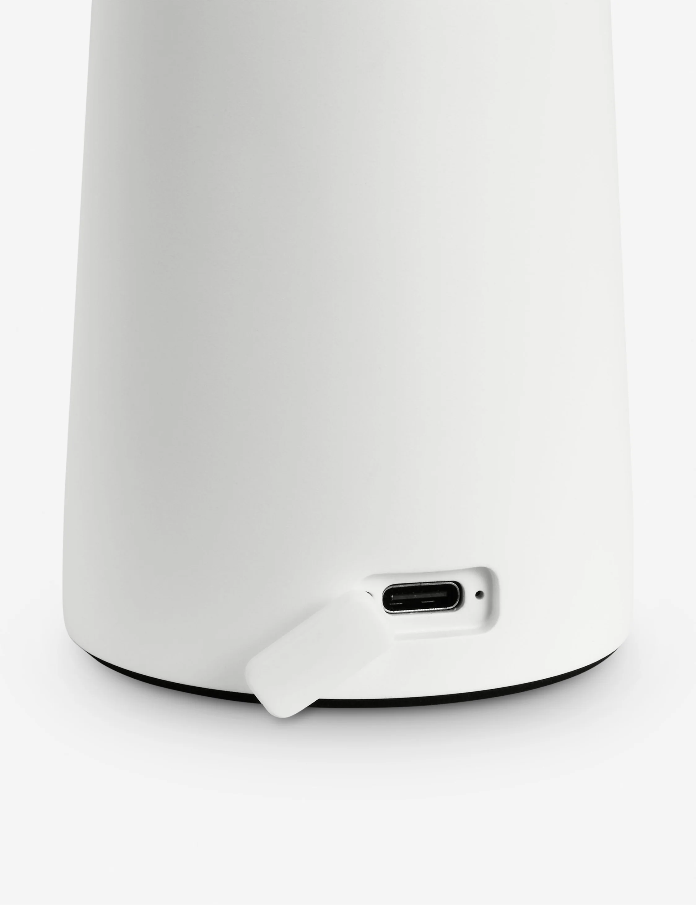 Sanger Mini Cordless Table Lamp - Image 16