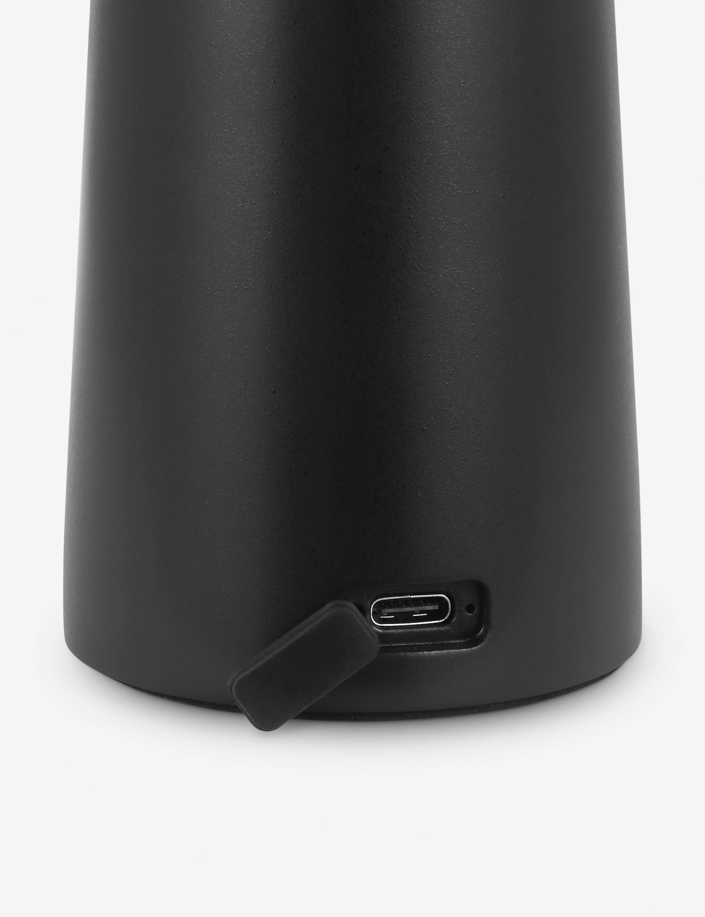 Sanger Mini Cordless Table Lamp - Image 6