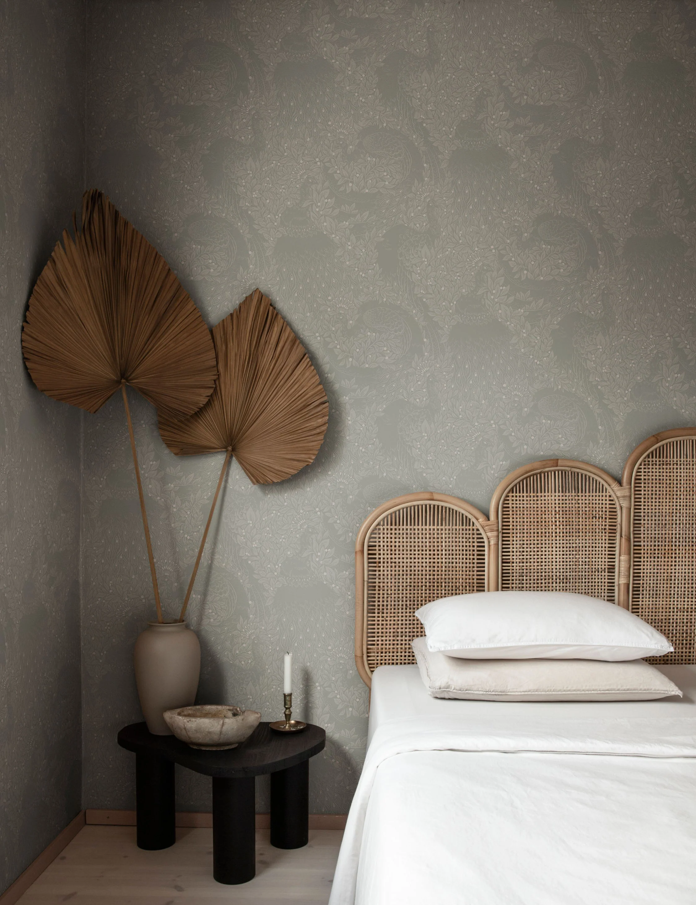 Scalamandre Evelina Wallpaper by Sandberg - Image 4