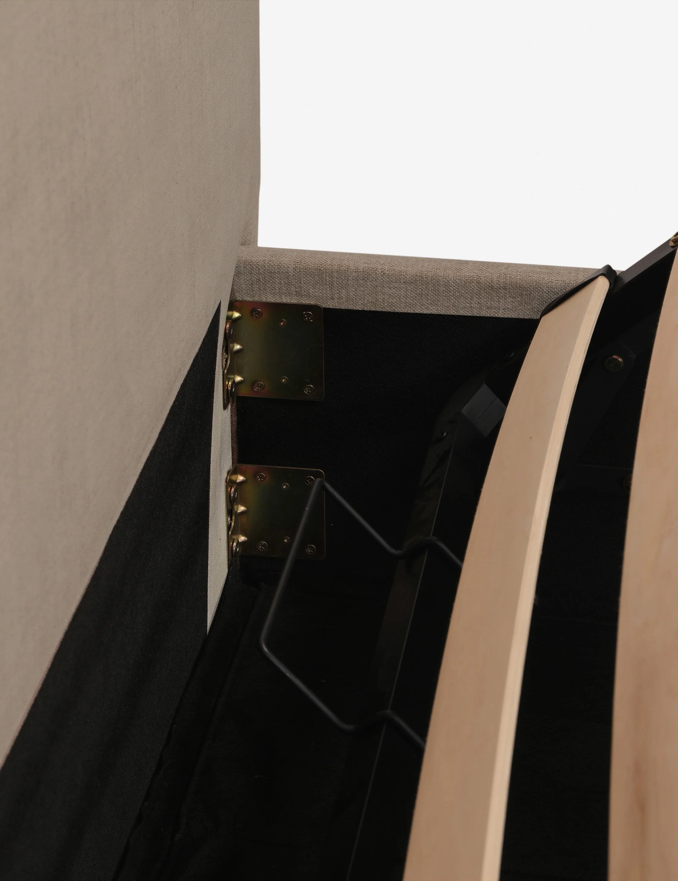 Shara Storage Bed - Image 10