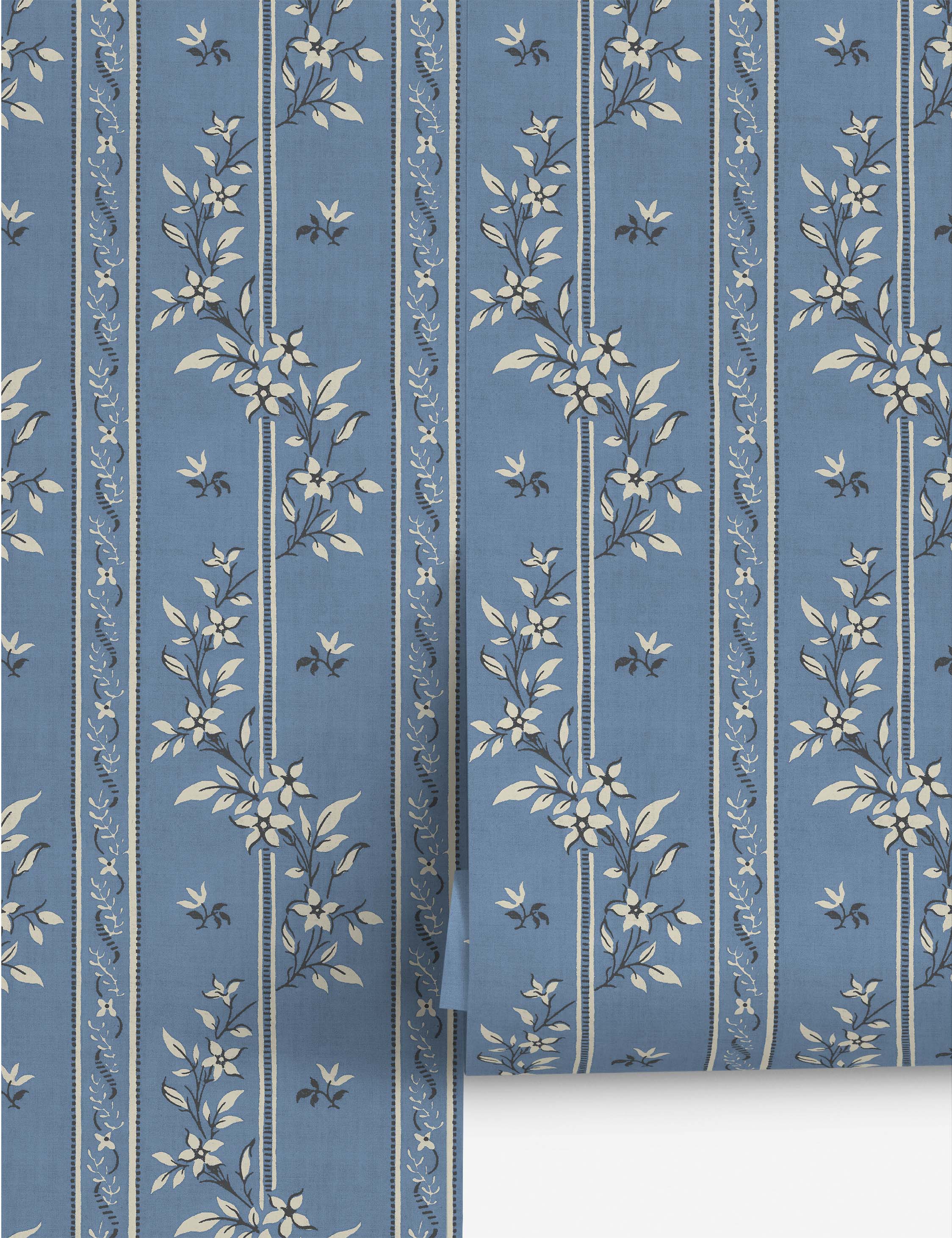 Siena Wallpaper by Heidi Caillier - Image 2