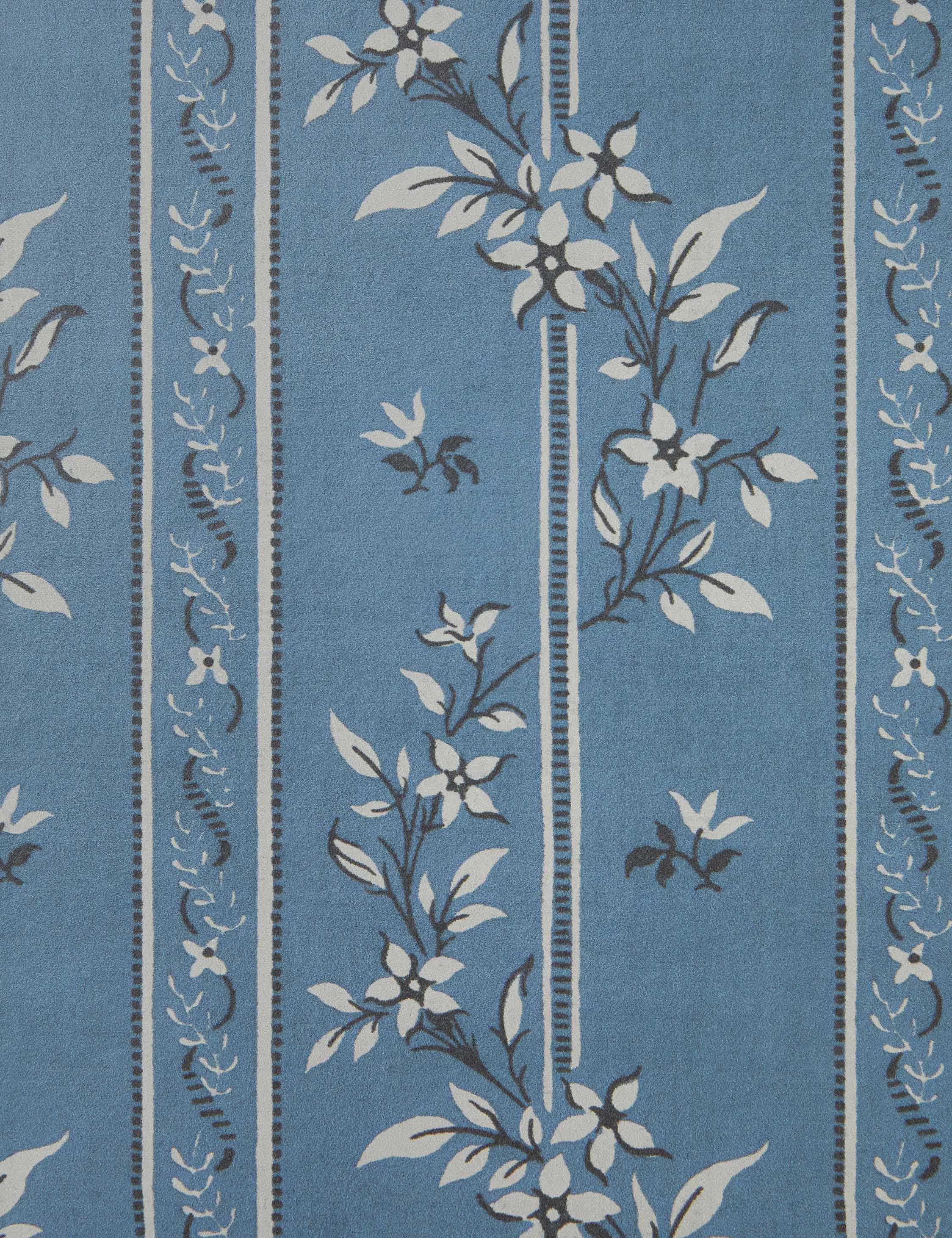 Siena Wallpaper by Heidi Caillier - Image 4
