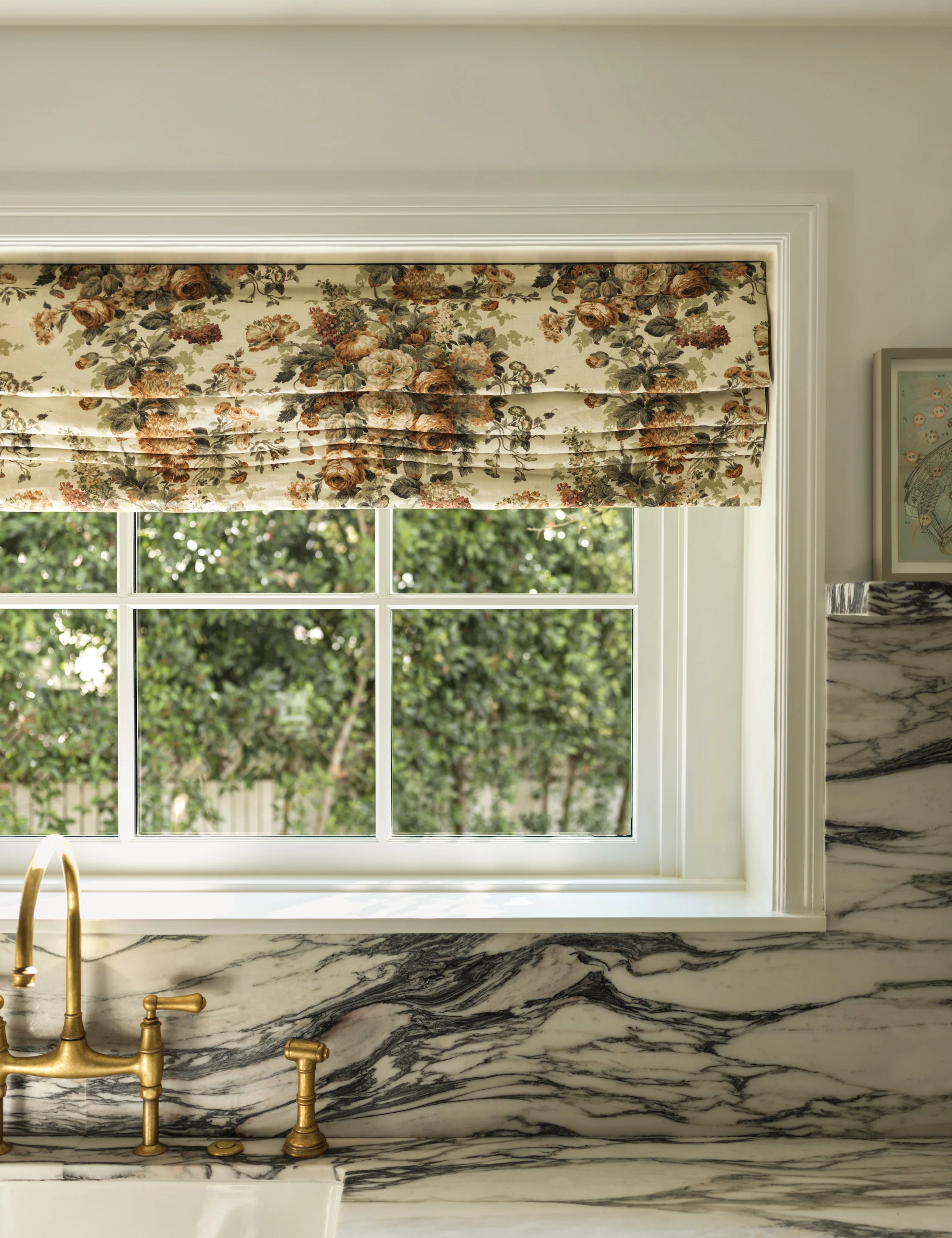 Soter Linen Roman Shade by Heidi Caillier - Image 4