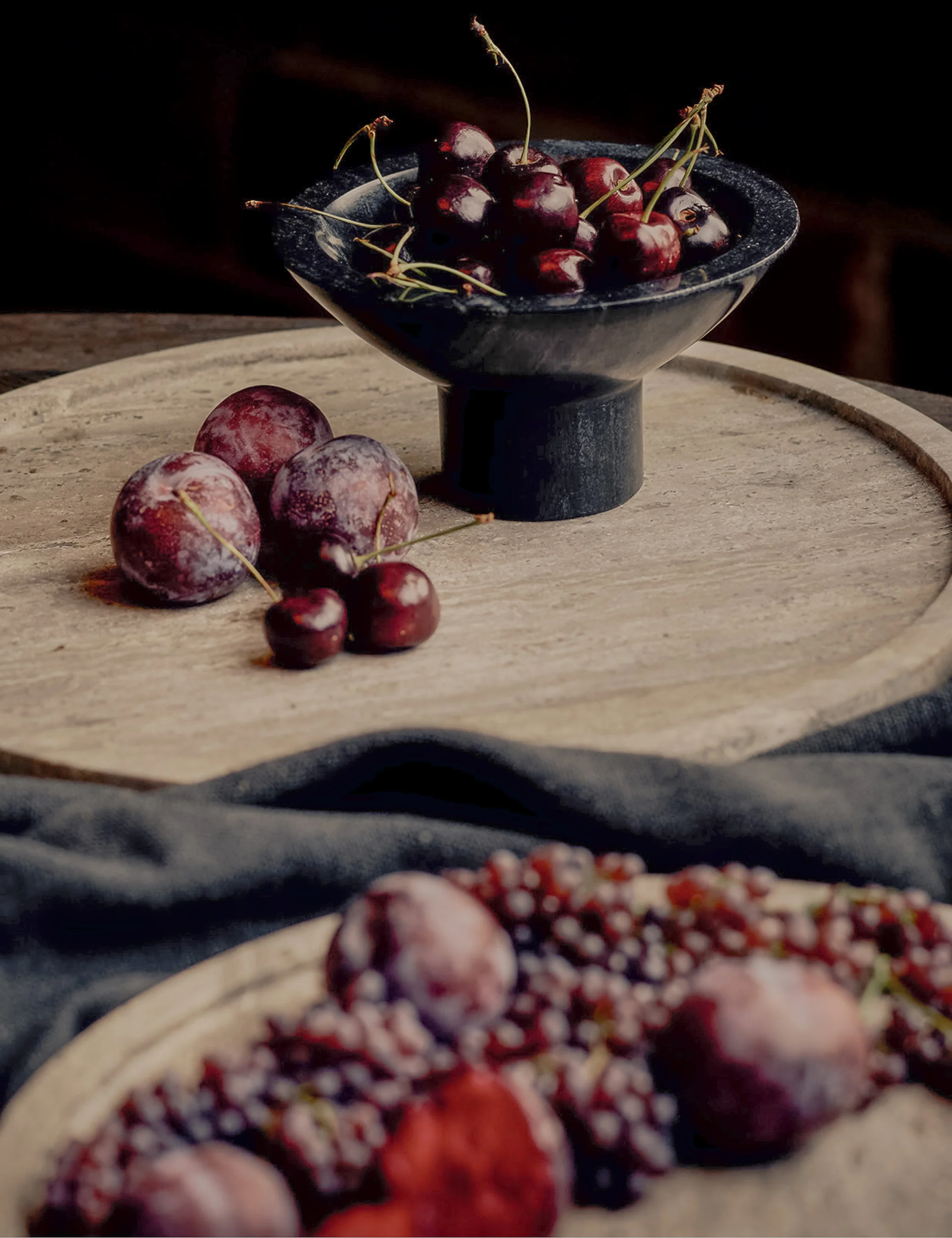 Sutton Round Trays (Set of 2) by Regina Andrew - Image 5