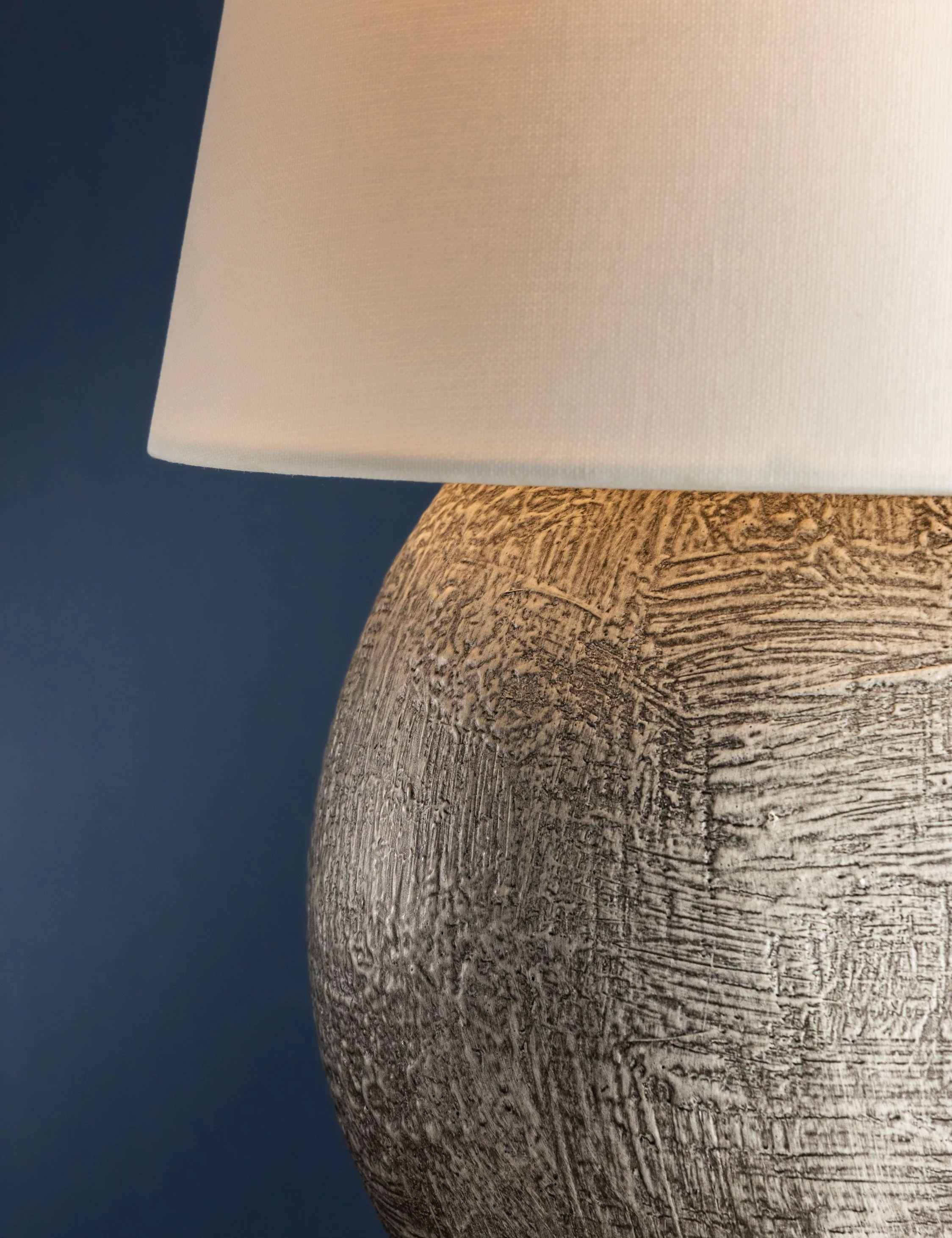 Tamarit Cordless Table Lamp - Image 3